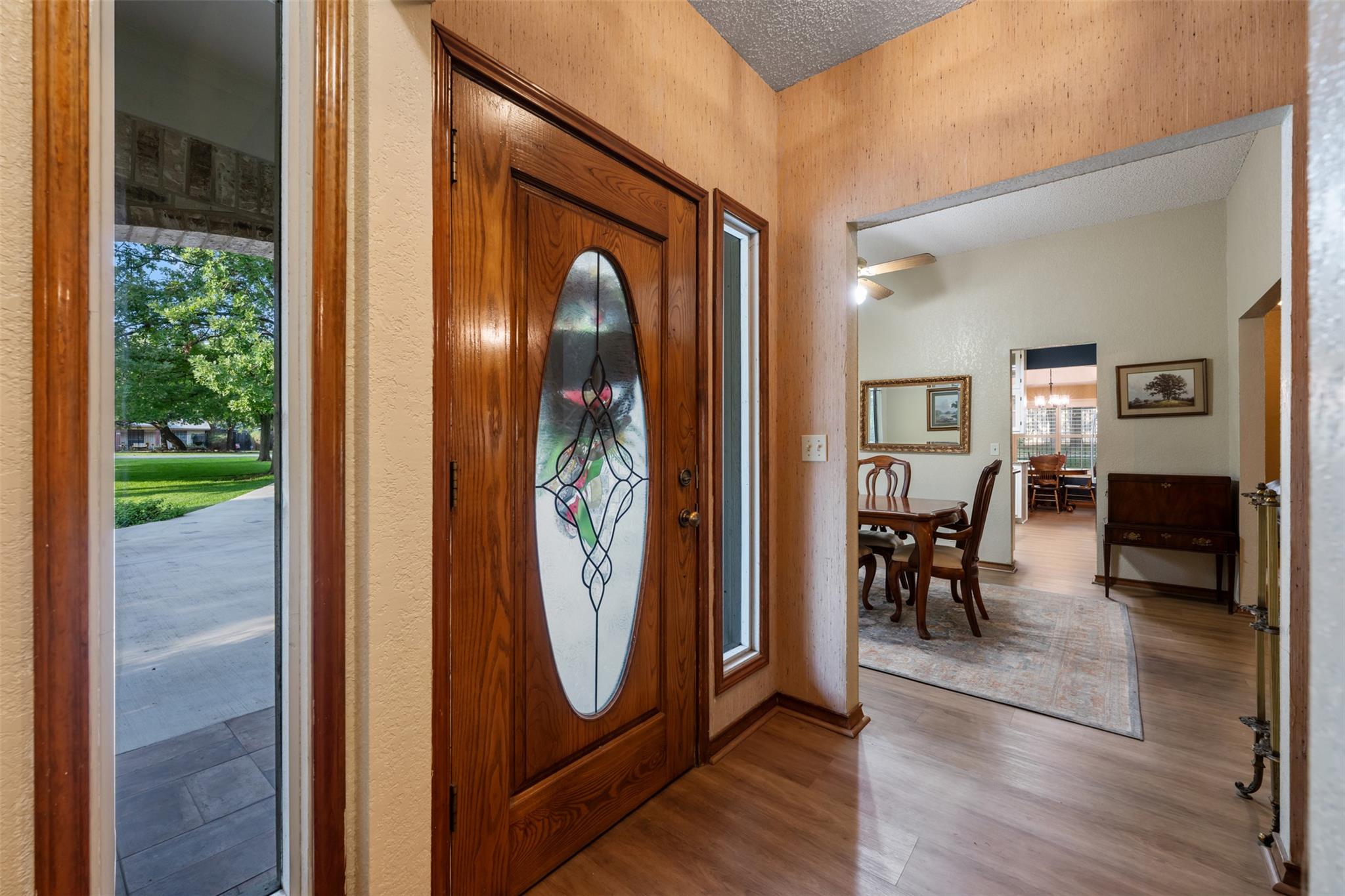 713 Mountain View Dr, San Marcos, TX 78666