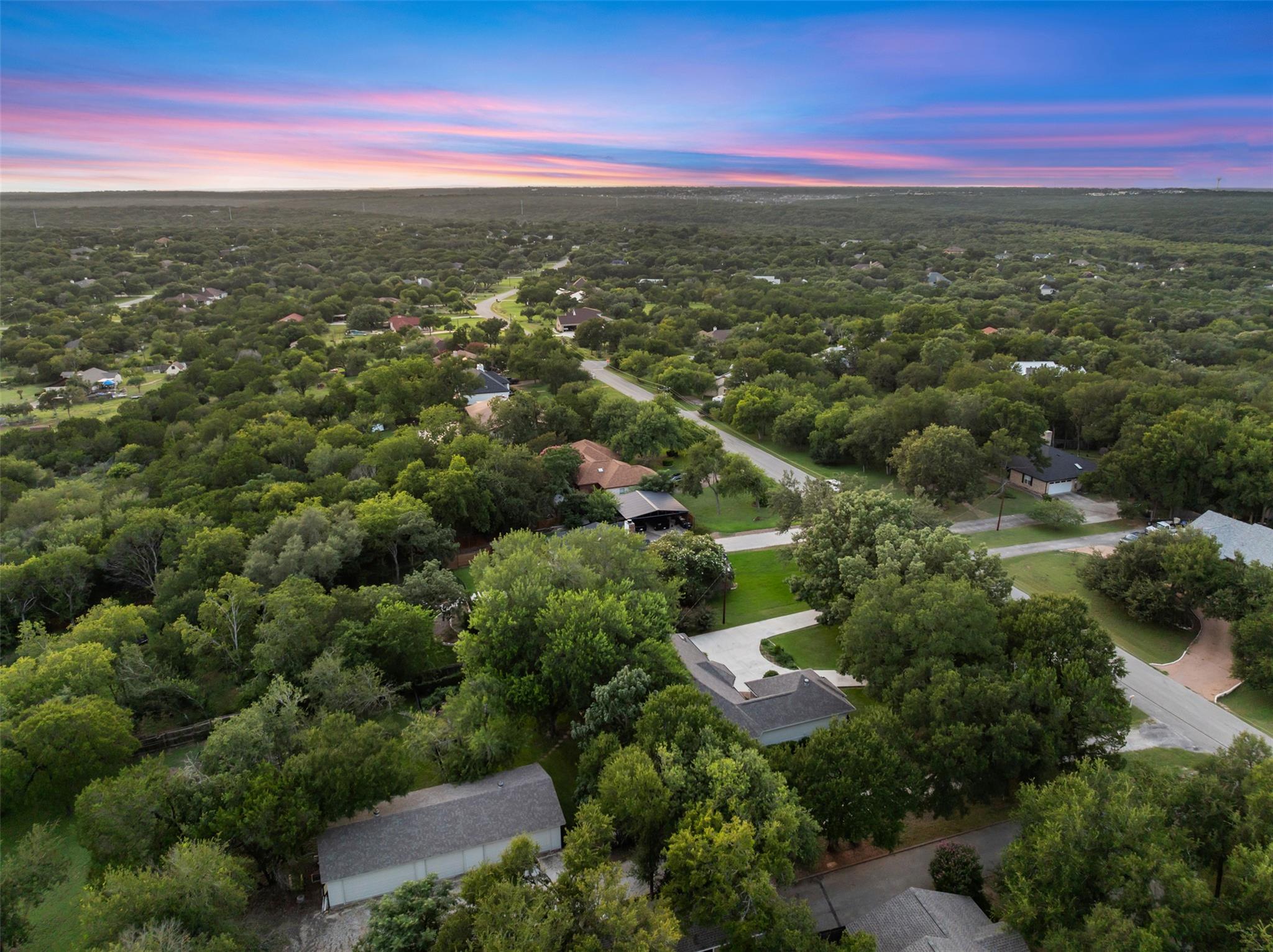713 Mountain View Dr, San Marcos, TX 78666