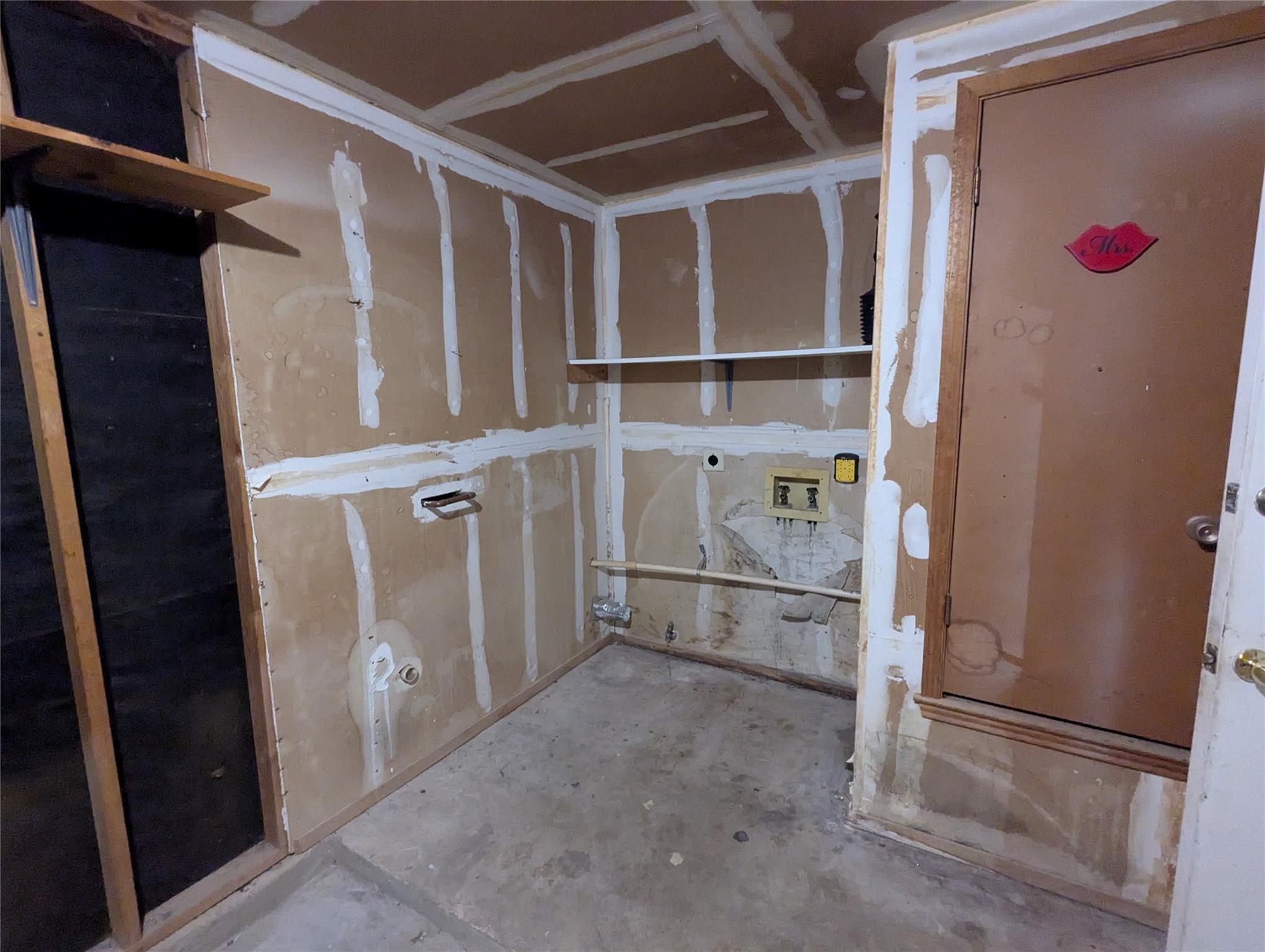 1204 Greenbriar Loop, Round Rock, TX 78664