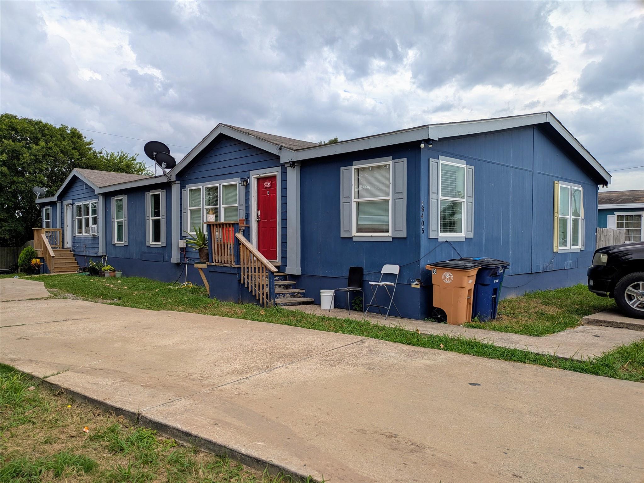 8405 Riverstone Dr, Austin, TX 78724