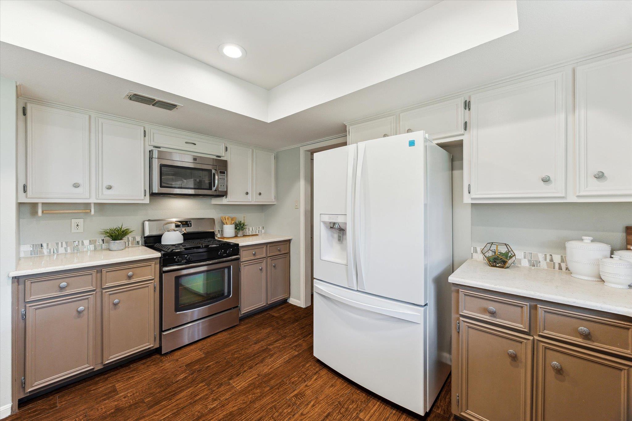 7604 Chimney Cors, Austin, TX 78731