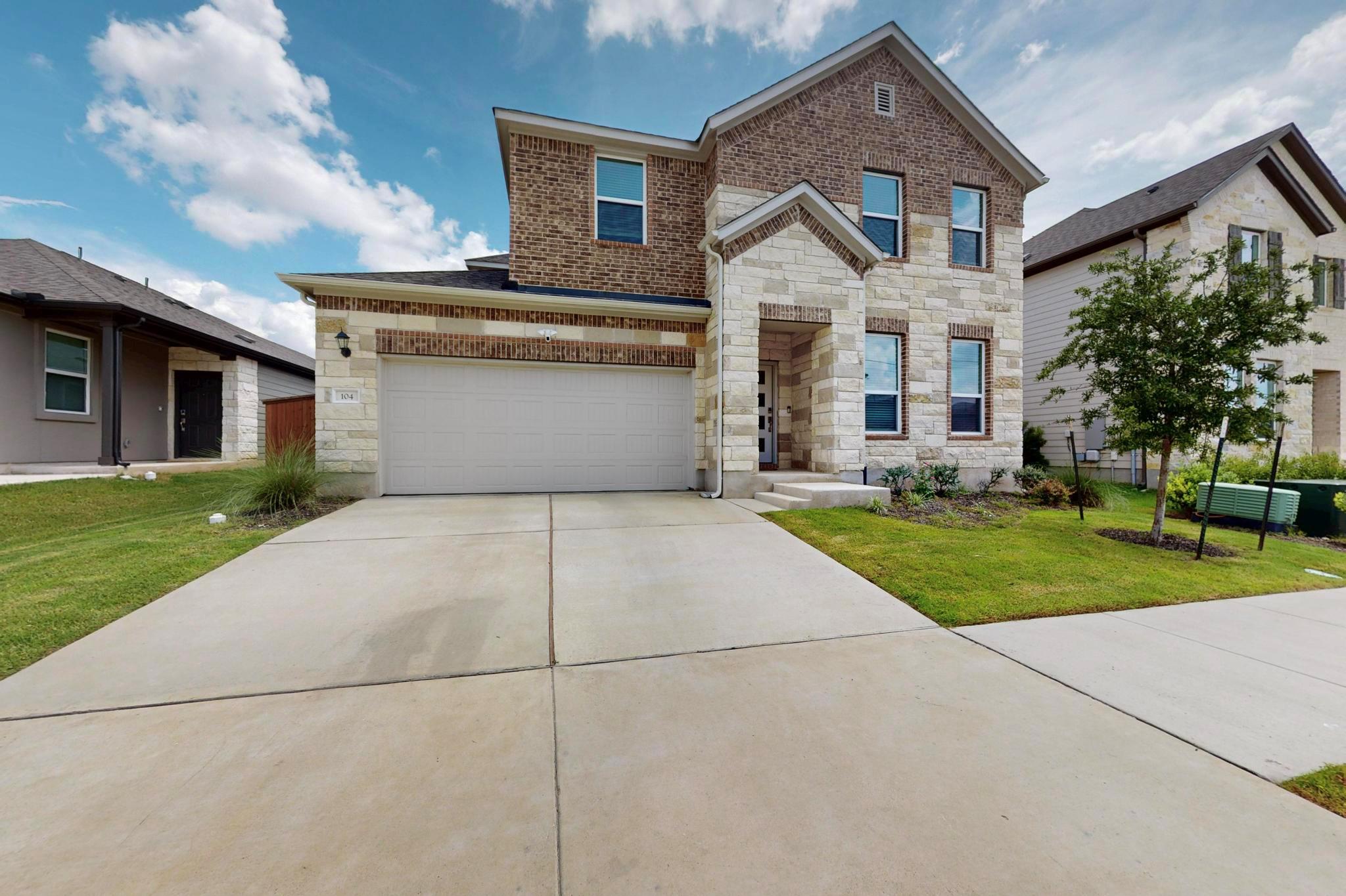 104 ADELINE Rd, Hutto, TX 78634