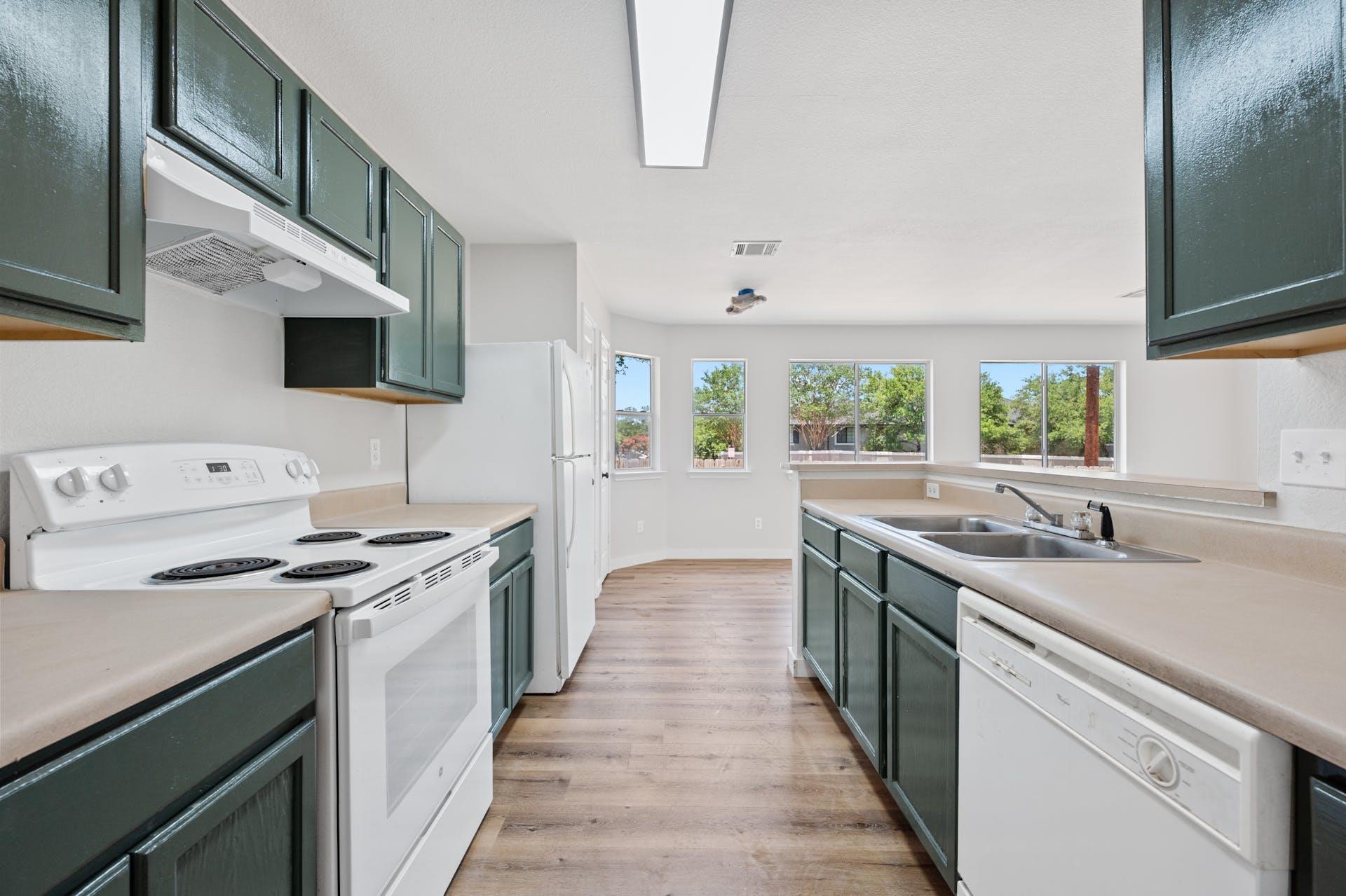 107 Cedargrove, San Marcos, TX 78666