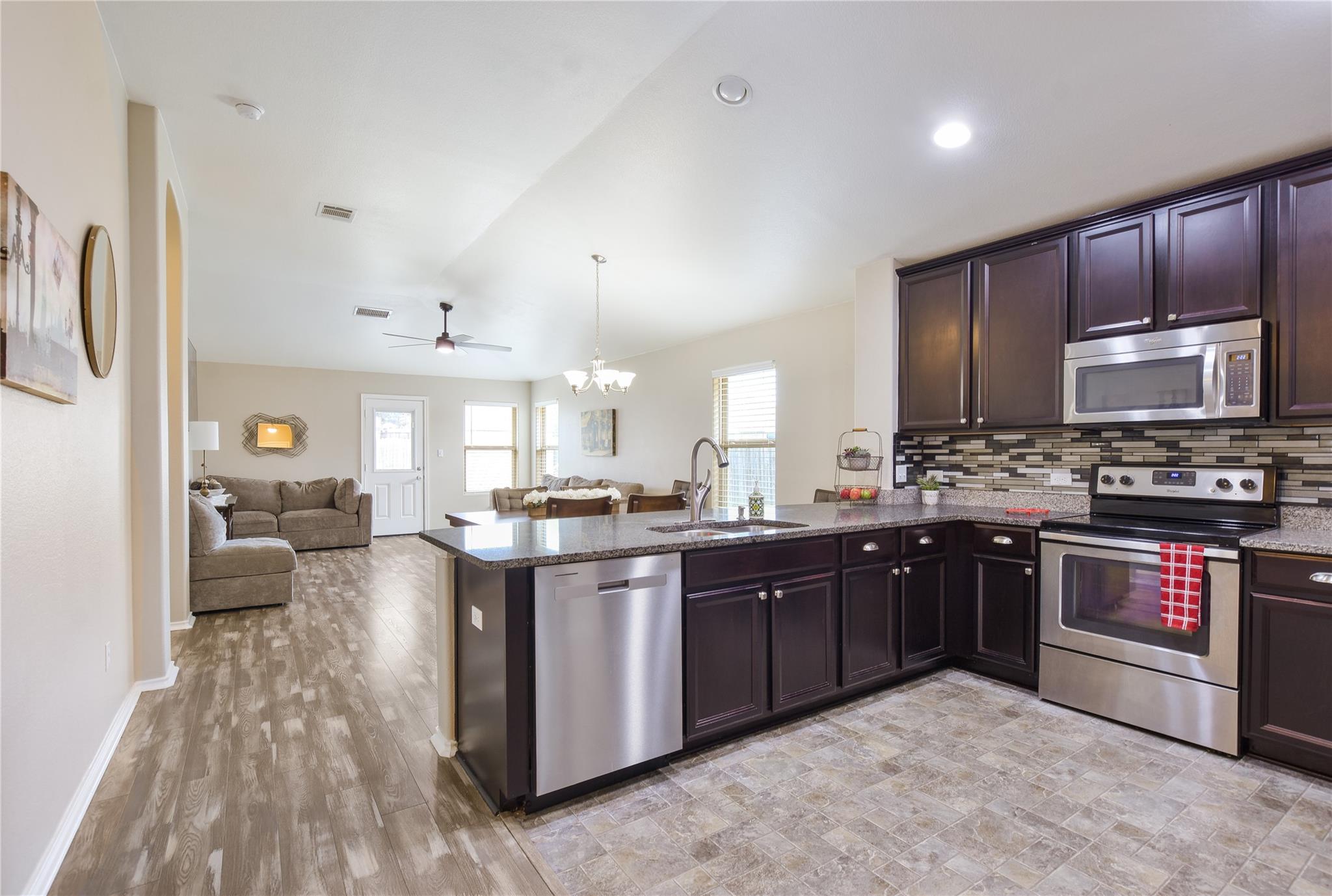 16809 Bridgefarmer Blvd, Pflugerville, TX 78660