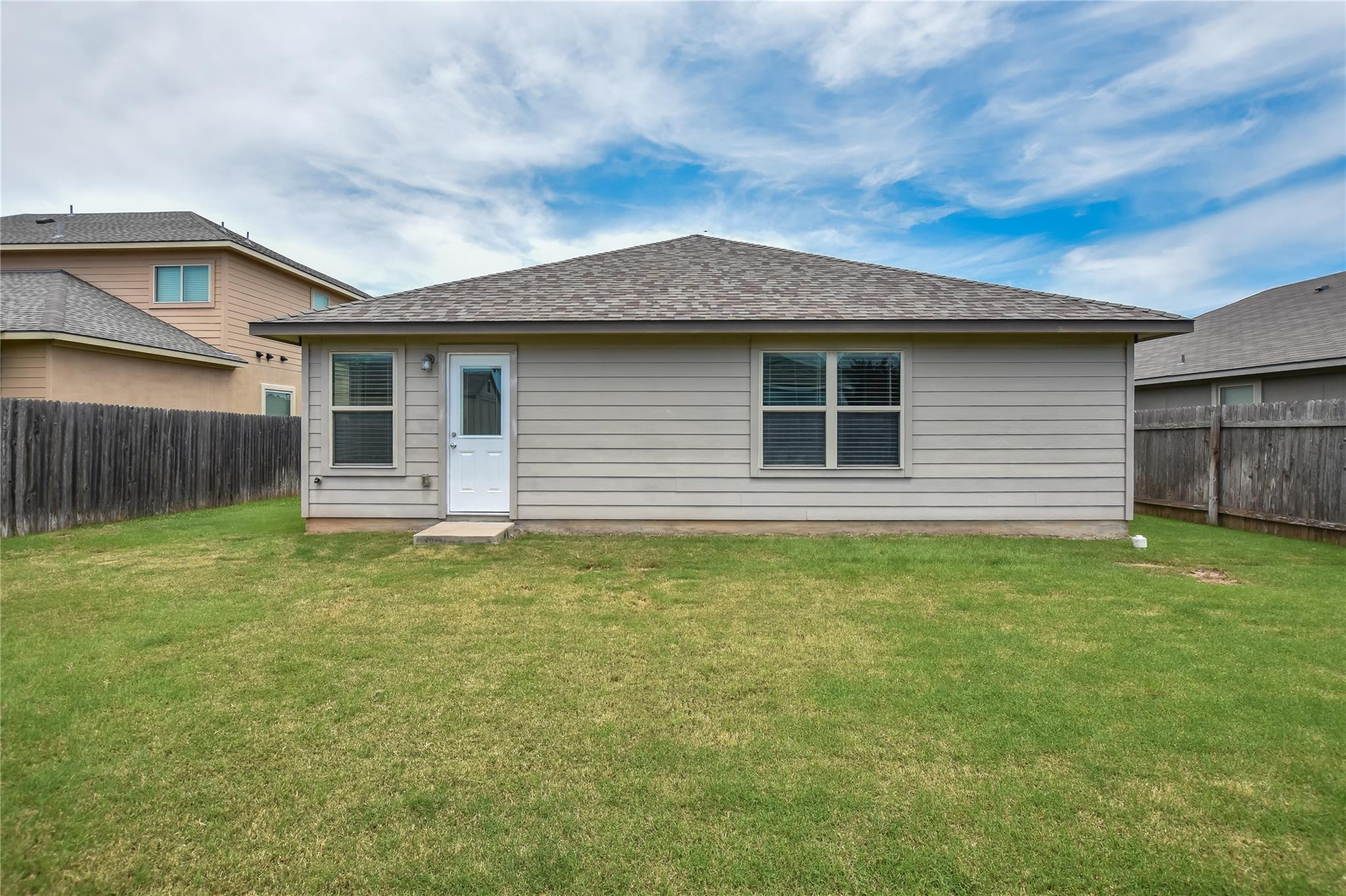 16809 Bridgefarmer Blvd, Pflugerville, TX 78660