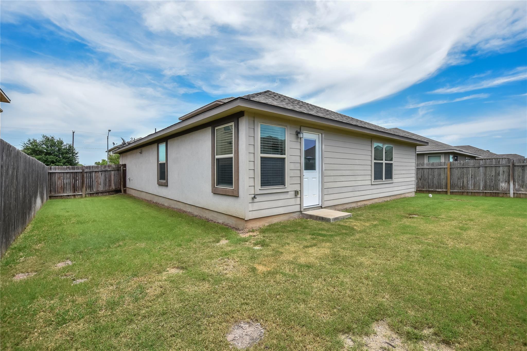 16809 Bridgefarmer Blvd, Pflugerville, TX 78660