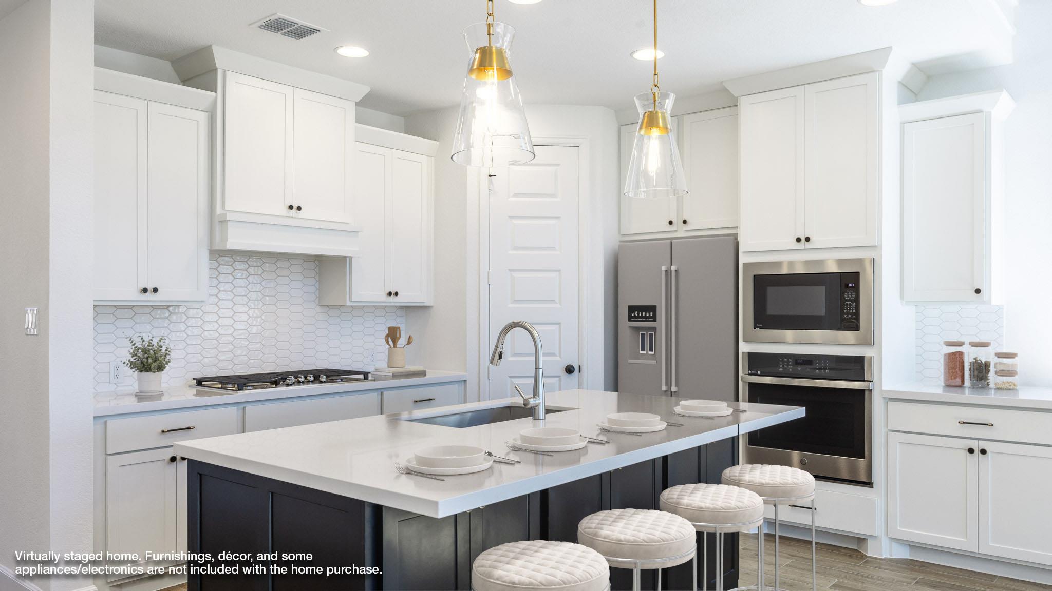 112 Ensberg Ln, Liberty Hill, TX 78642