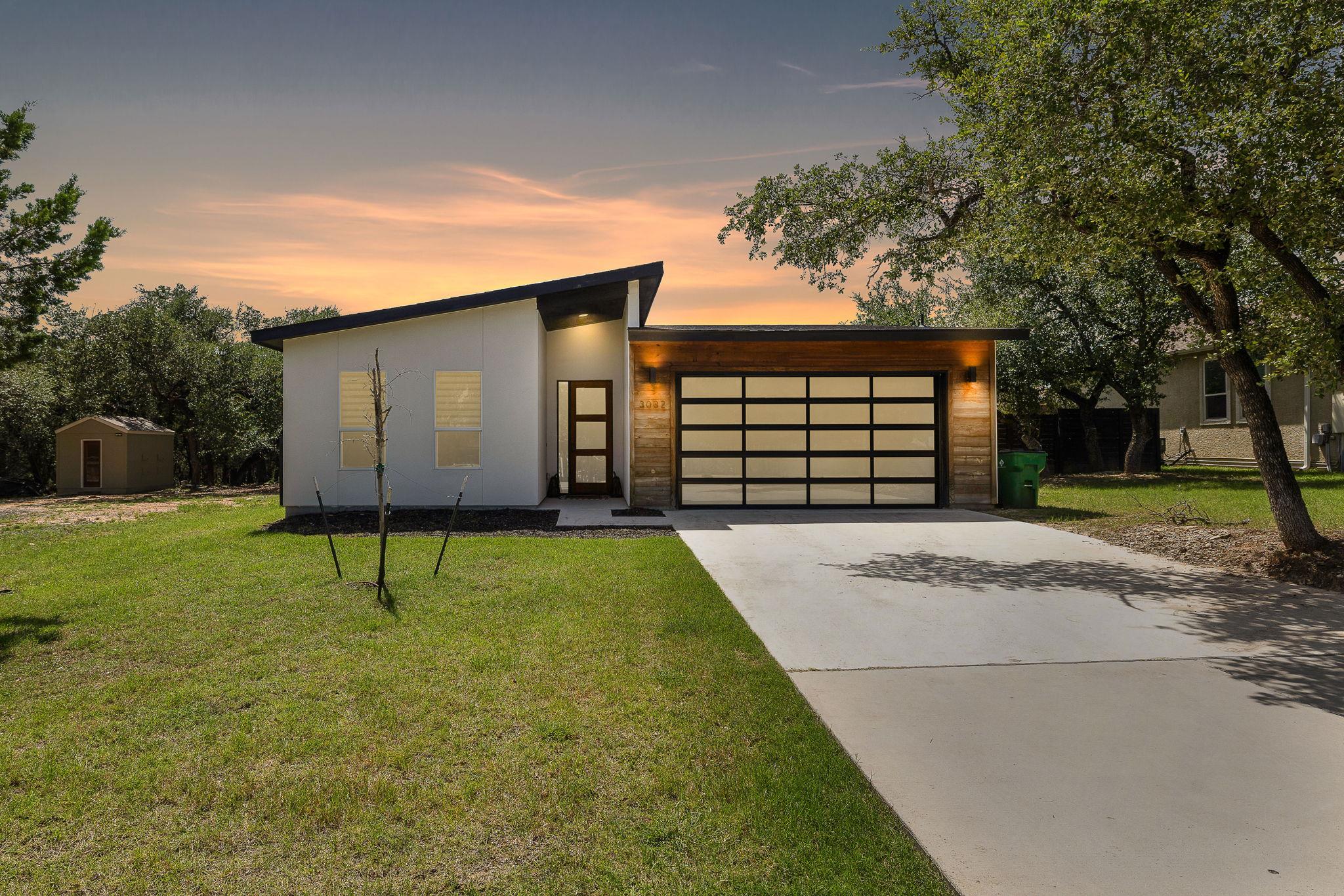 3002 Norton Ave, Lago Vista, TX 78645