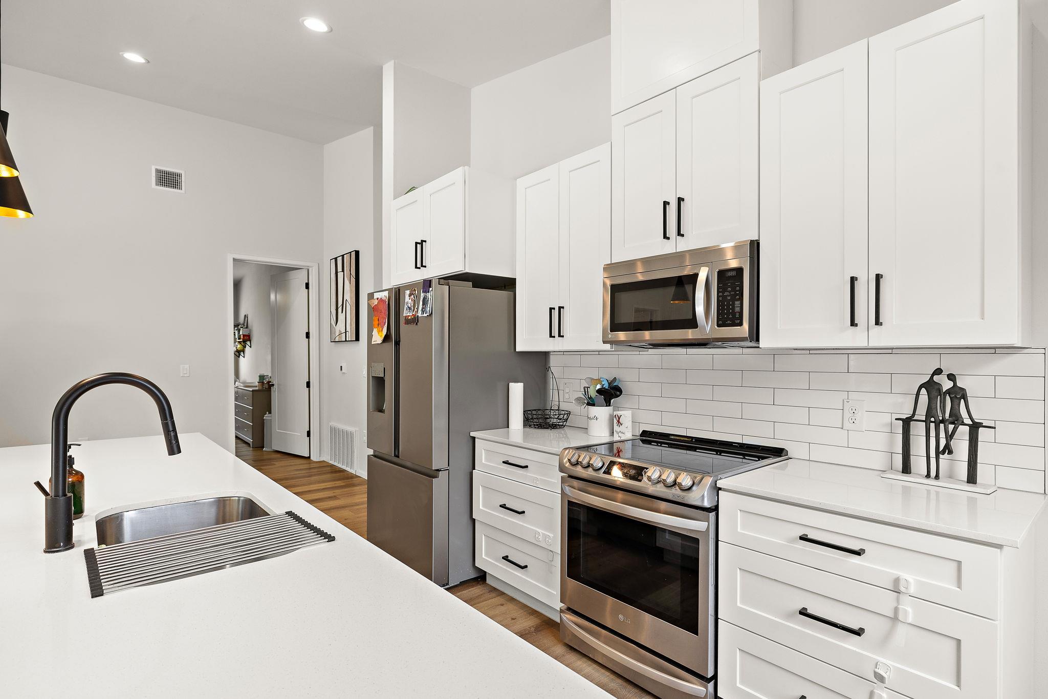3002 Norton Ave, Lago Vista, TX 78645