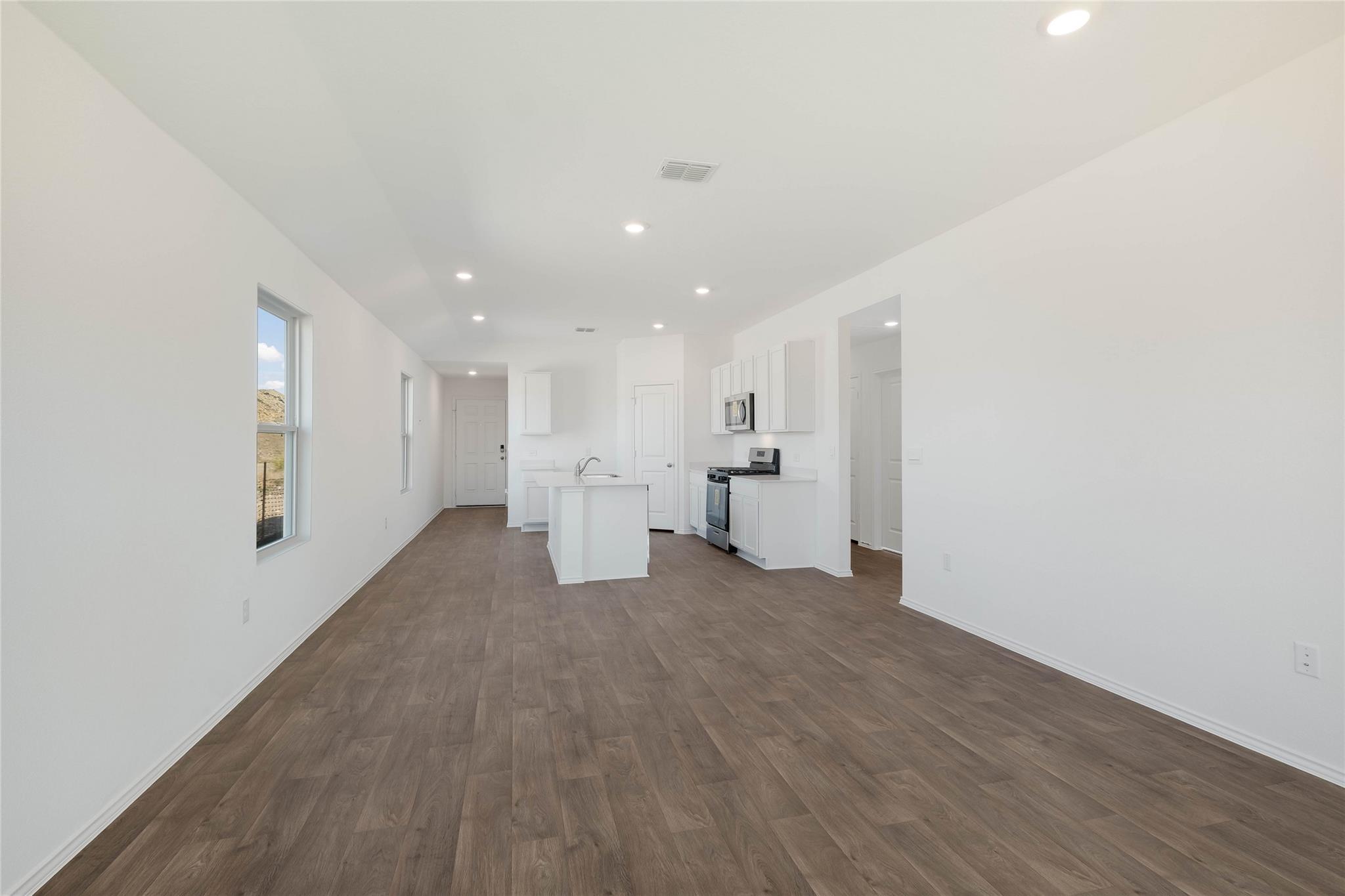 13306 Mancos Shale Rd, Mustang Ridge, TX 78610