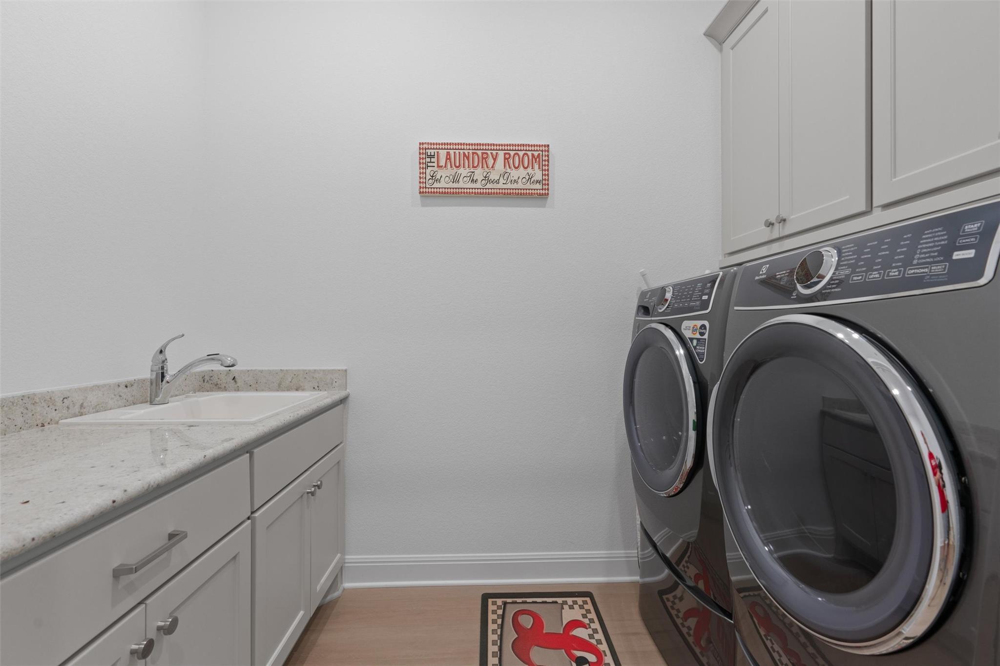 108 Diamond Point Rd, Georgetown, TX 78633