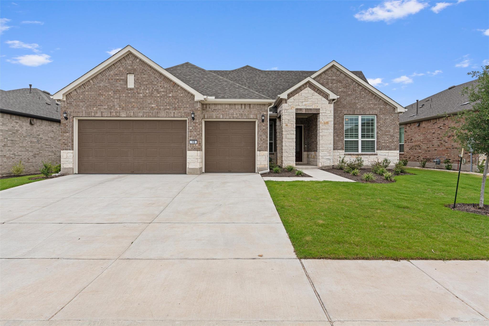 108 Diamond Point Rd, Georgetown, TX 78633