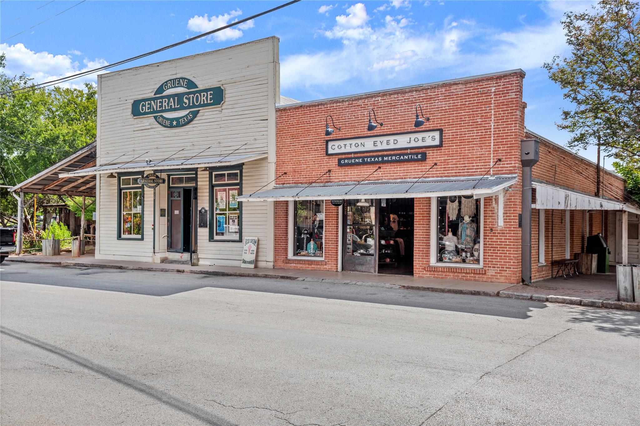 1015 Lime Gruene, New Braunfels, TX 78130