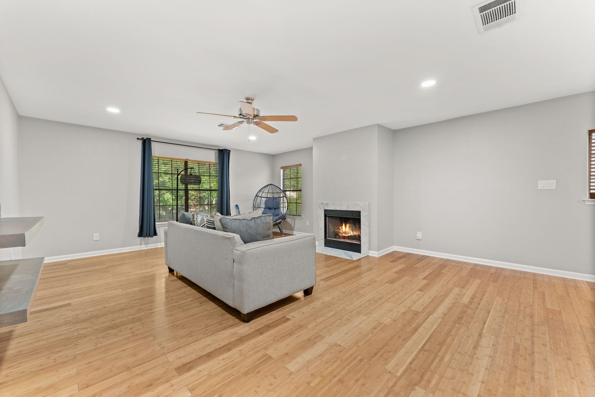 2552 Lavendale Ct, Austin, TX 78748