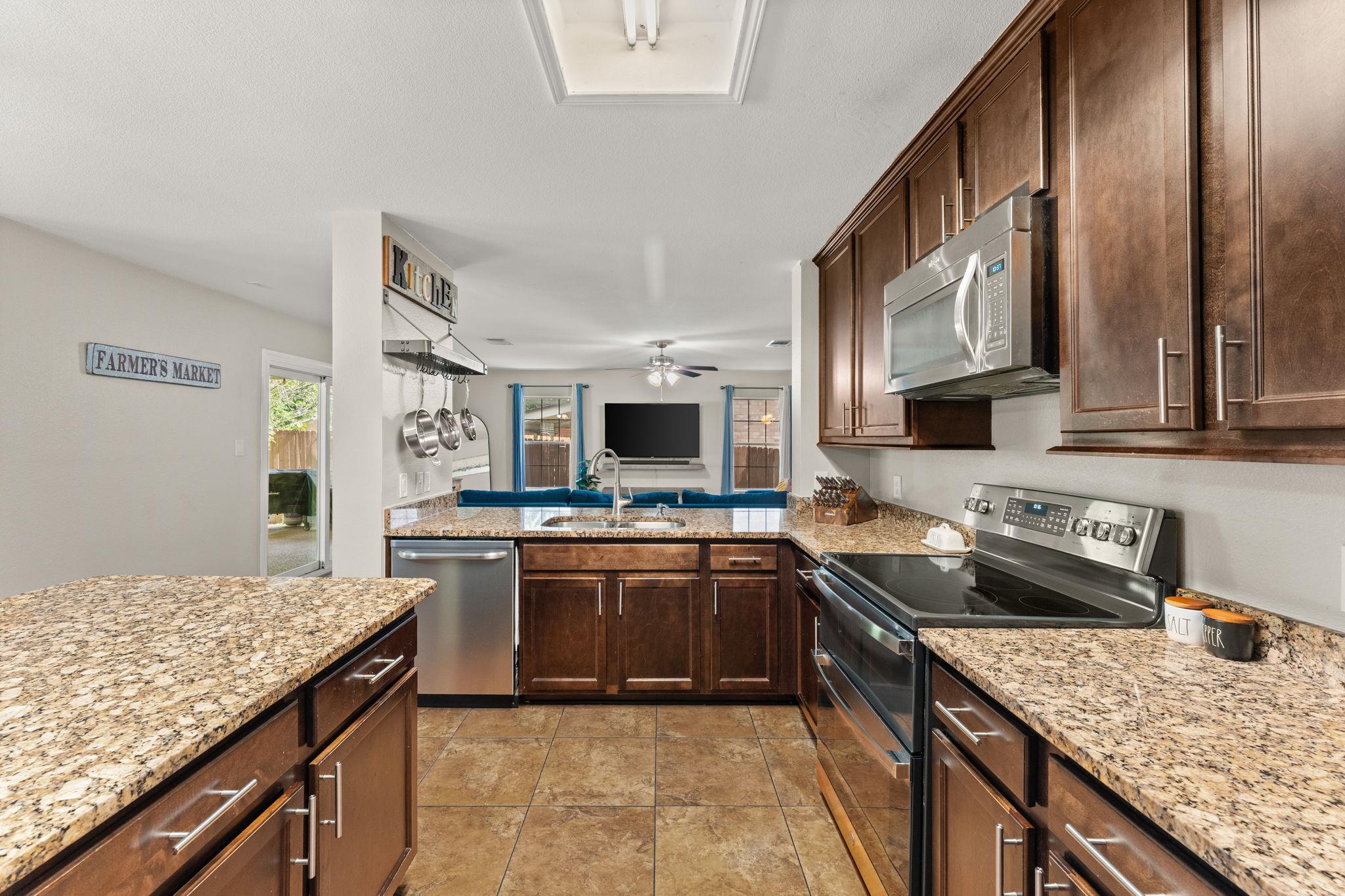 2552 Lavendale Ct, Austin, TX 78748