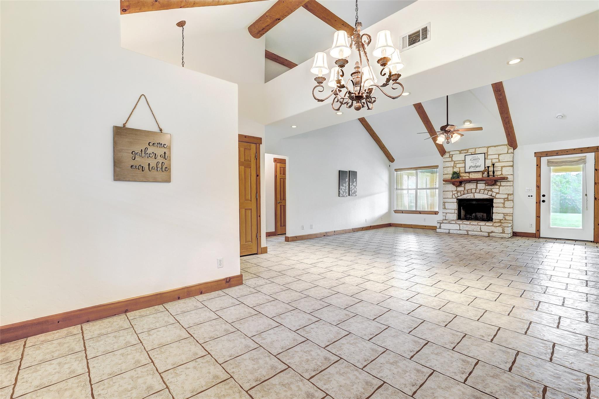 125 Kyle Ln, Georgetown, TX 78633