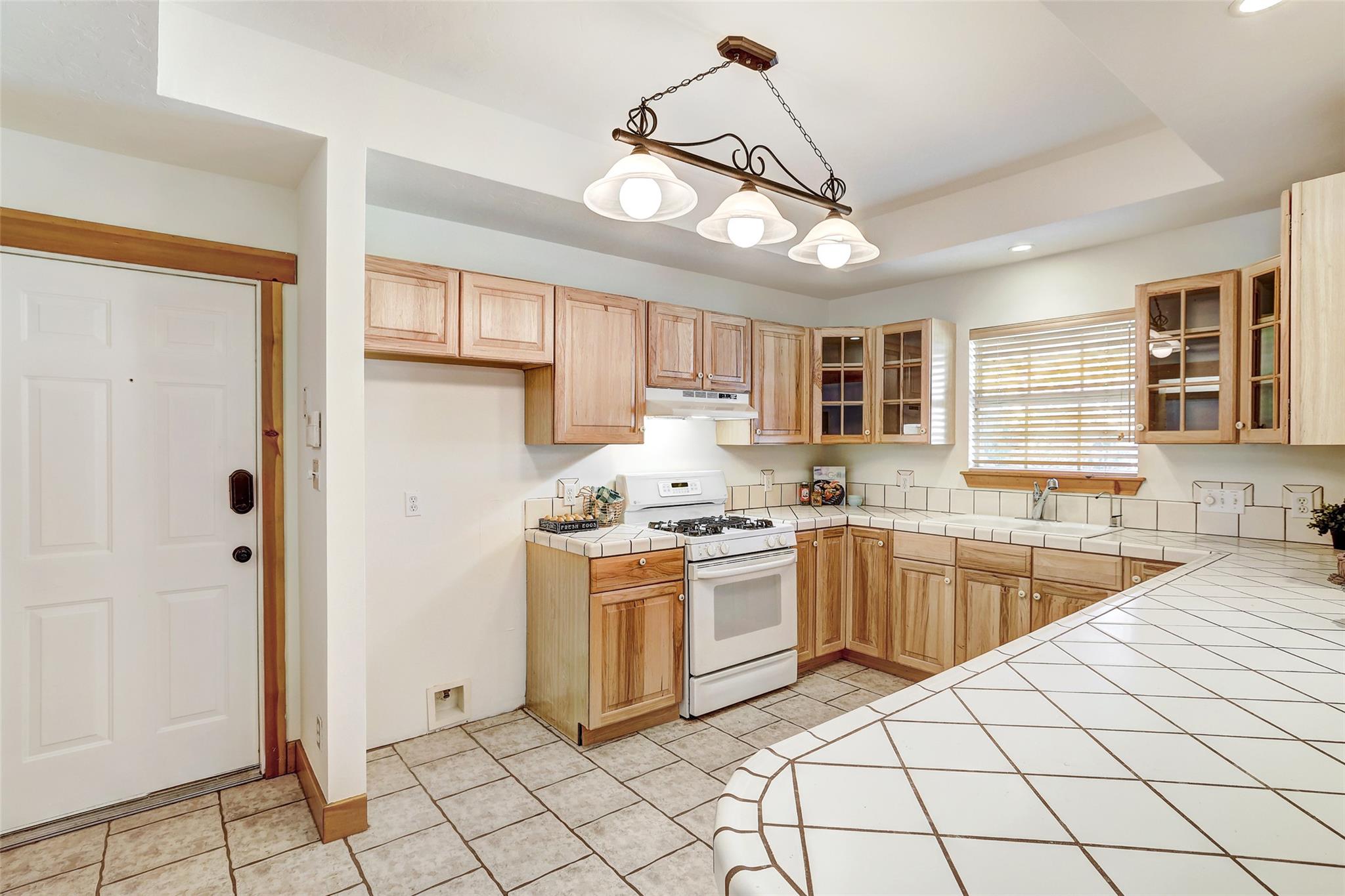 125 Kyle Ln, Georgetown, TX 78633