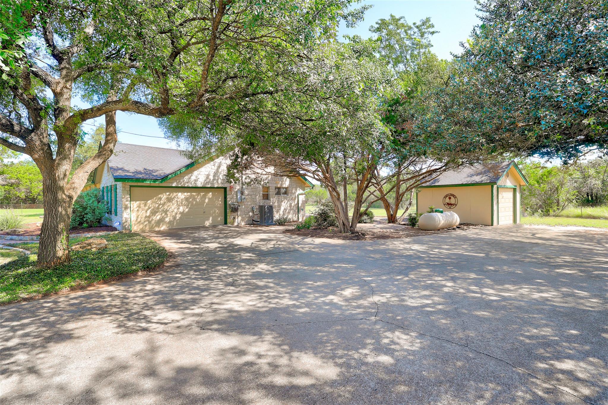 125 Kyle Ln, Georgetown, TX 78633