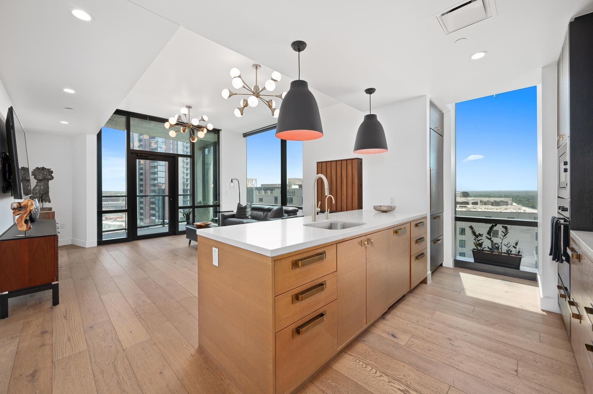70 Rainey St # 1509, Austin, TX 78701