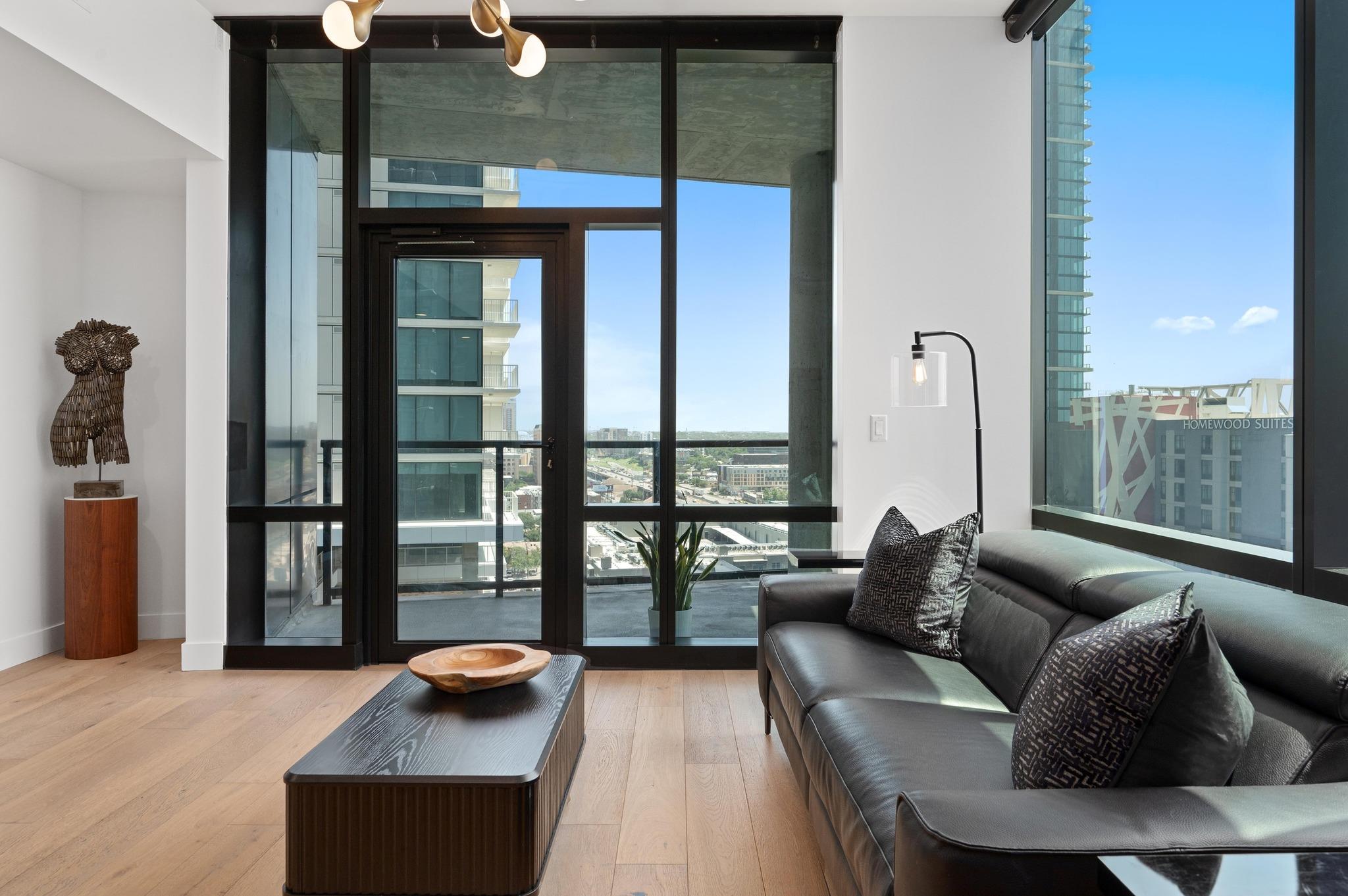 70 Rainey St # 1509, Austin, TX 78701