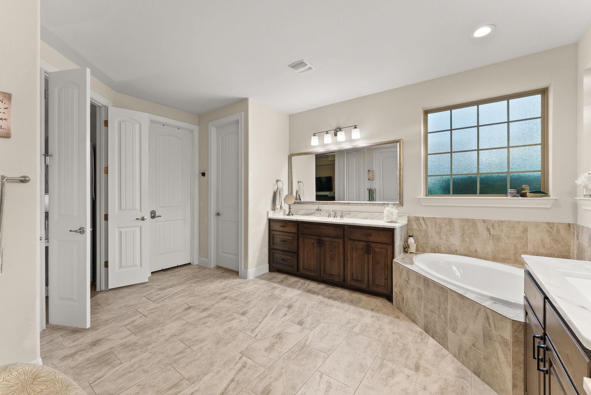 128 San Juan, Georgetown, TX 78633