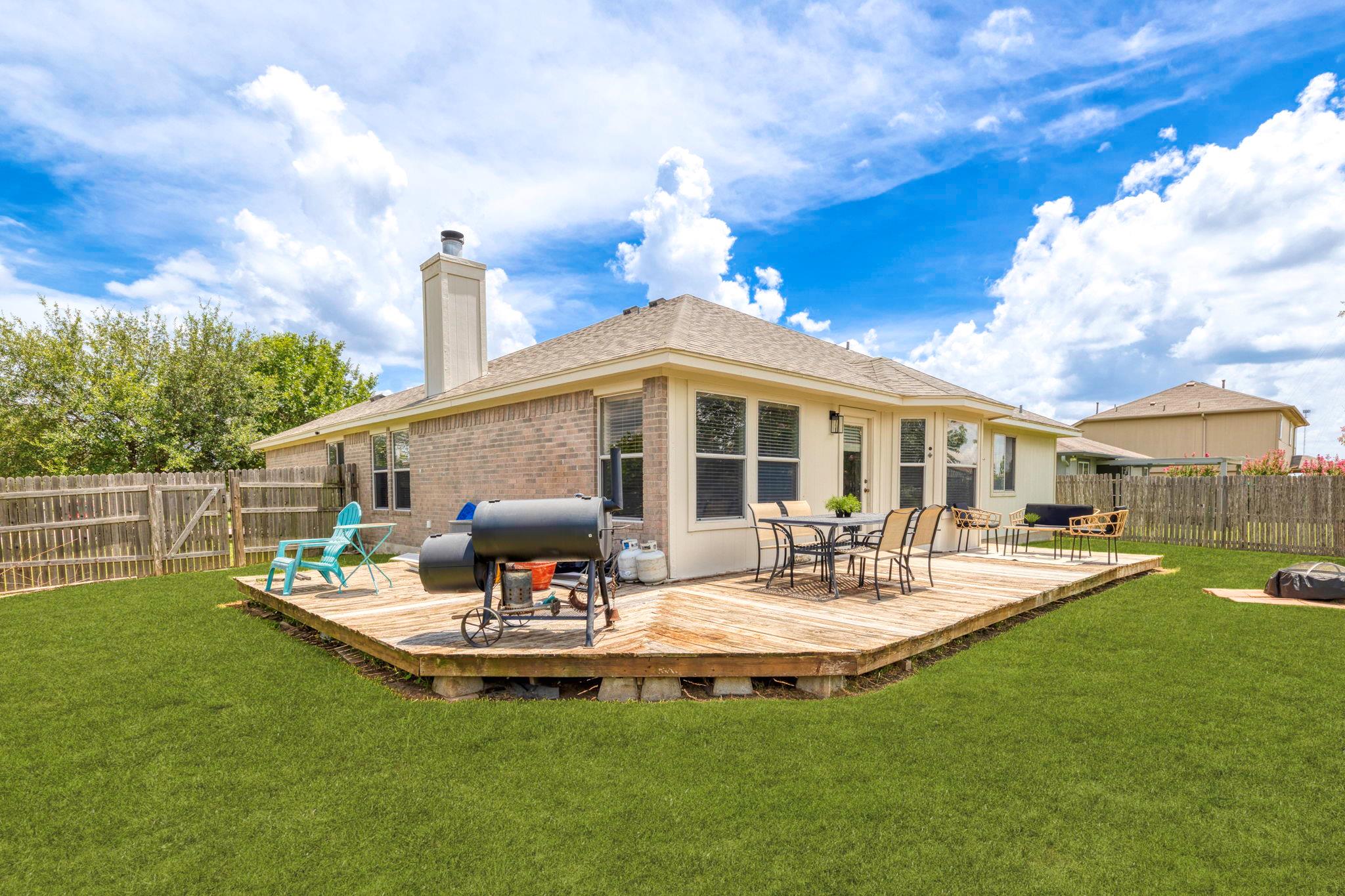 356 Discovery, Kyle, TX 78640