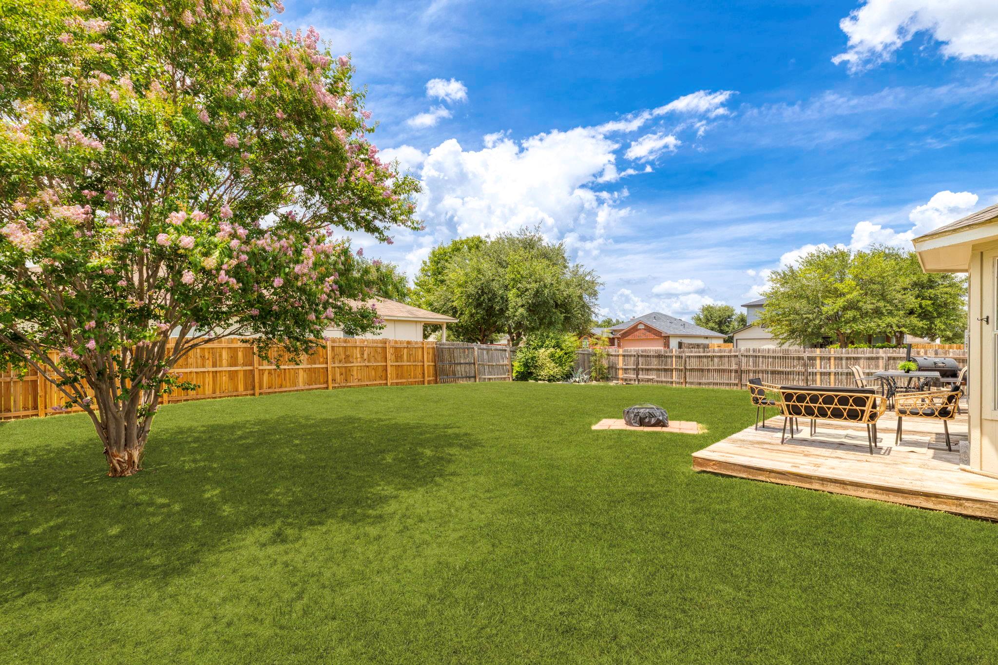 356 Discovery, Kyle, TX 78640