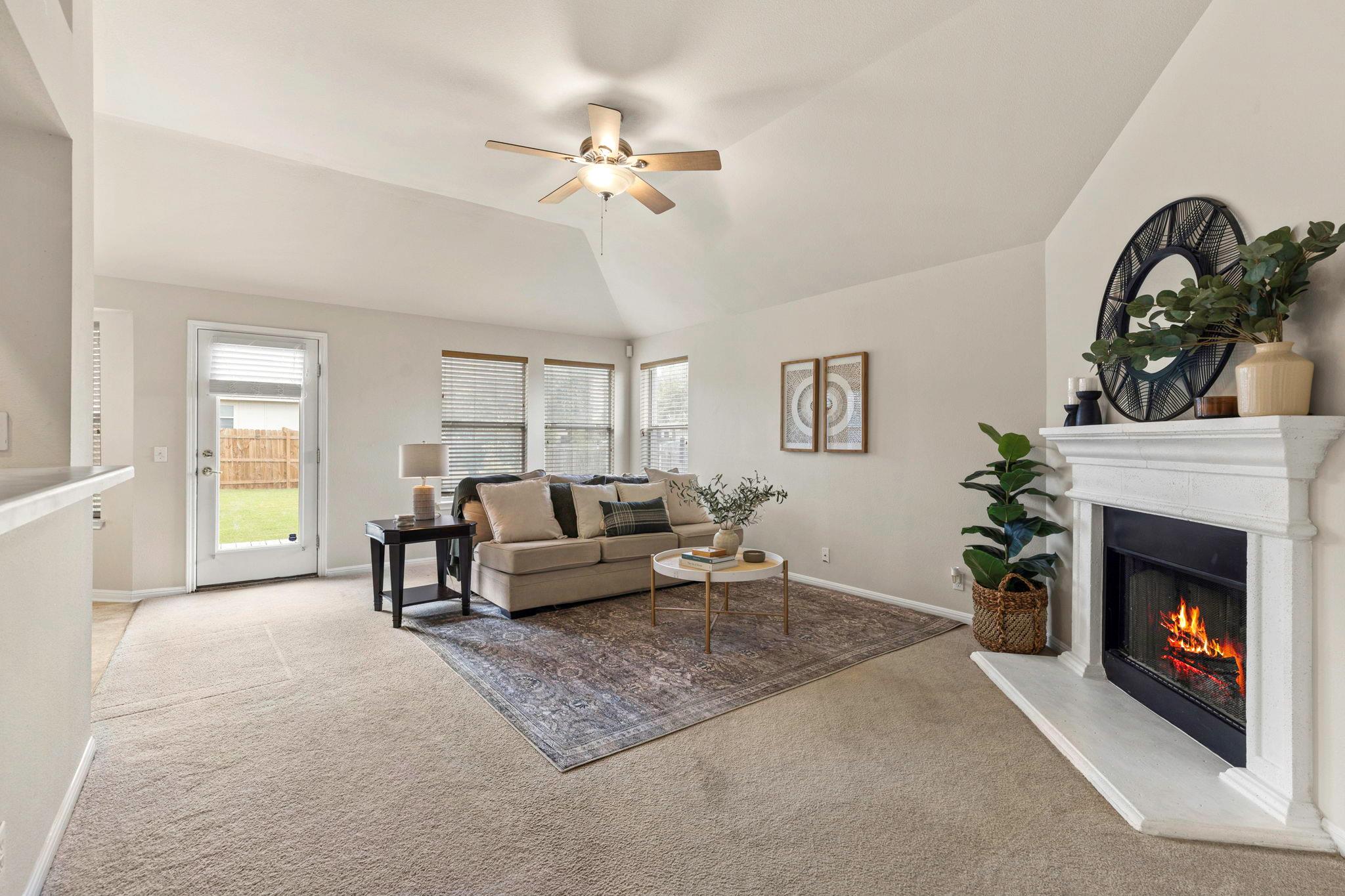 356 Discovery, Kyle, TX 78640