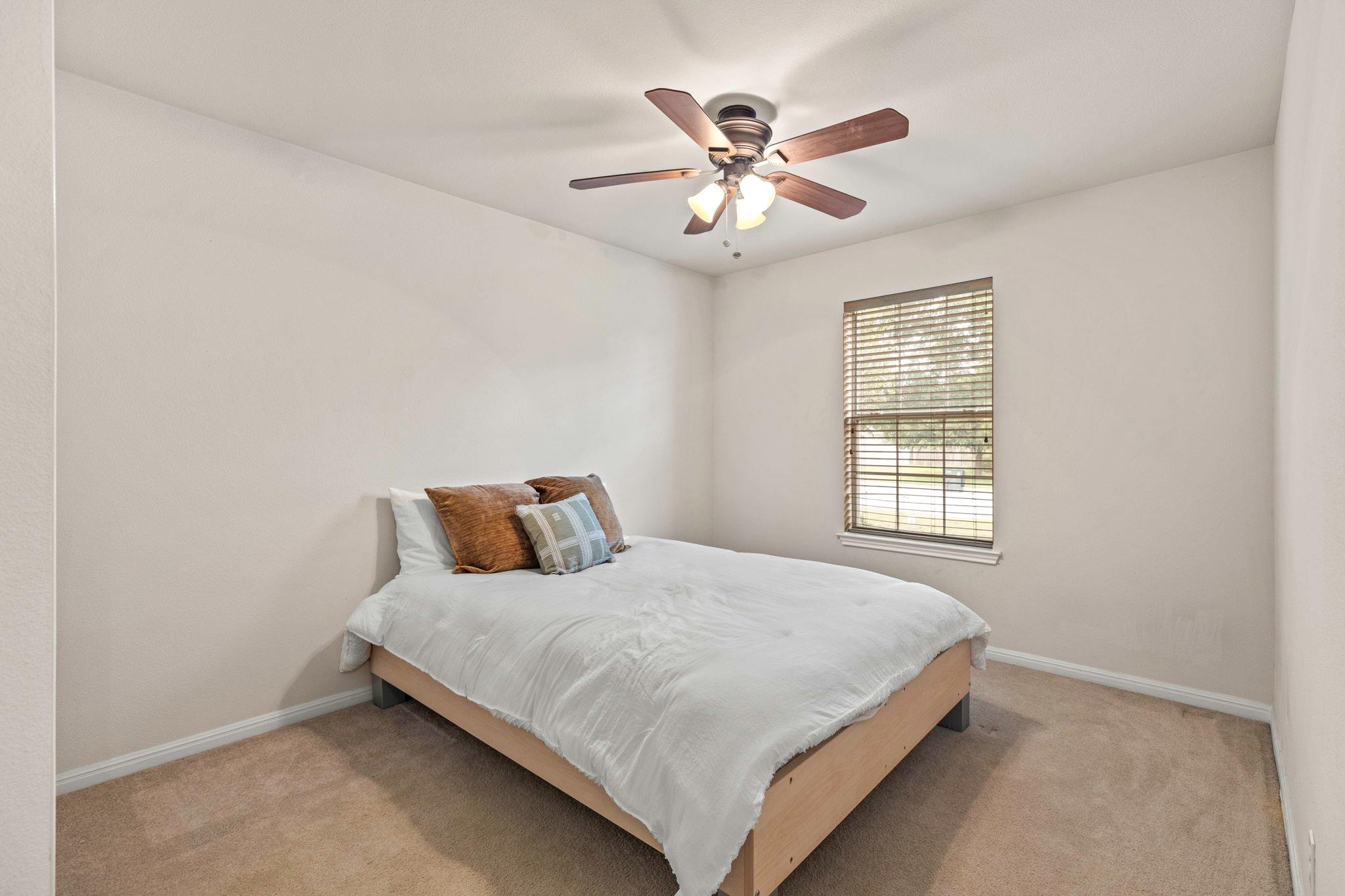 356 Discovery, Kyle, TX 78640