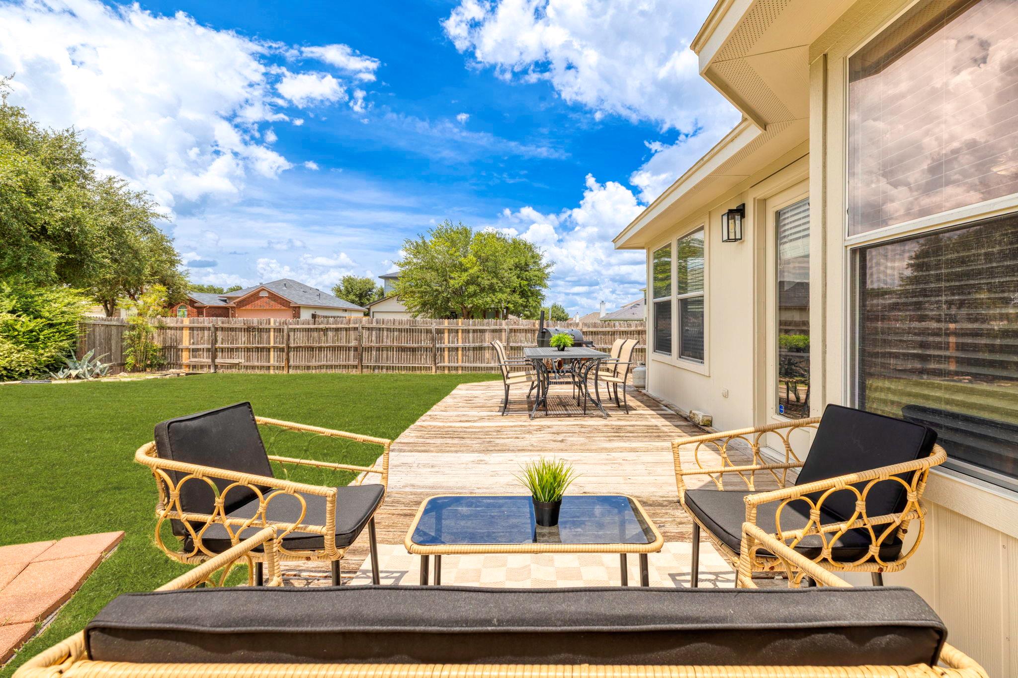 356 Discovery, Kyle, TX 78640