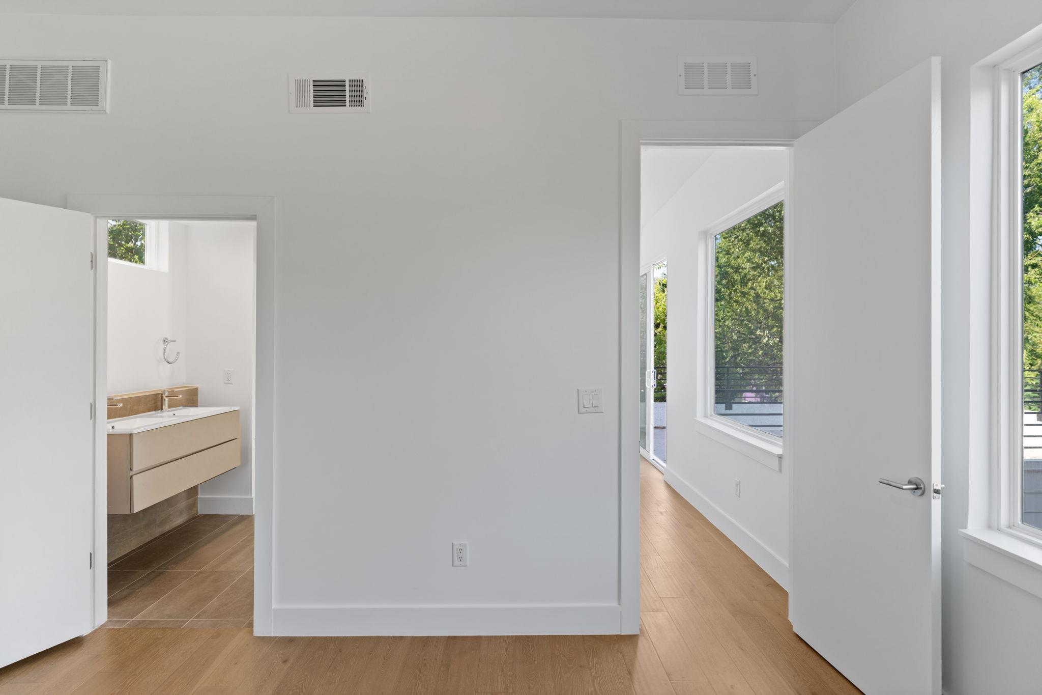 403 Middle Ln # 2, Austin, TX 78753