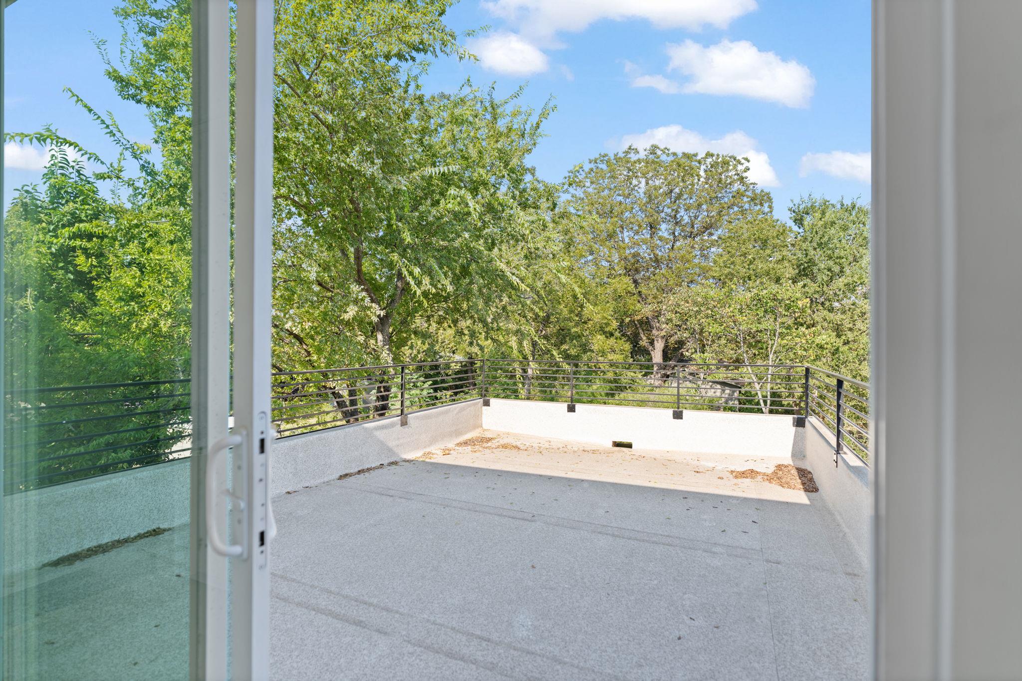 403 Middle Ln # 2, Austin, TX 78753