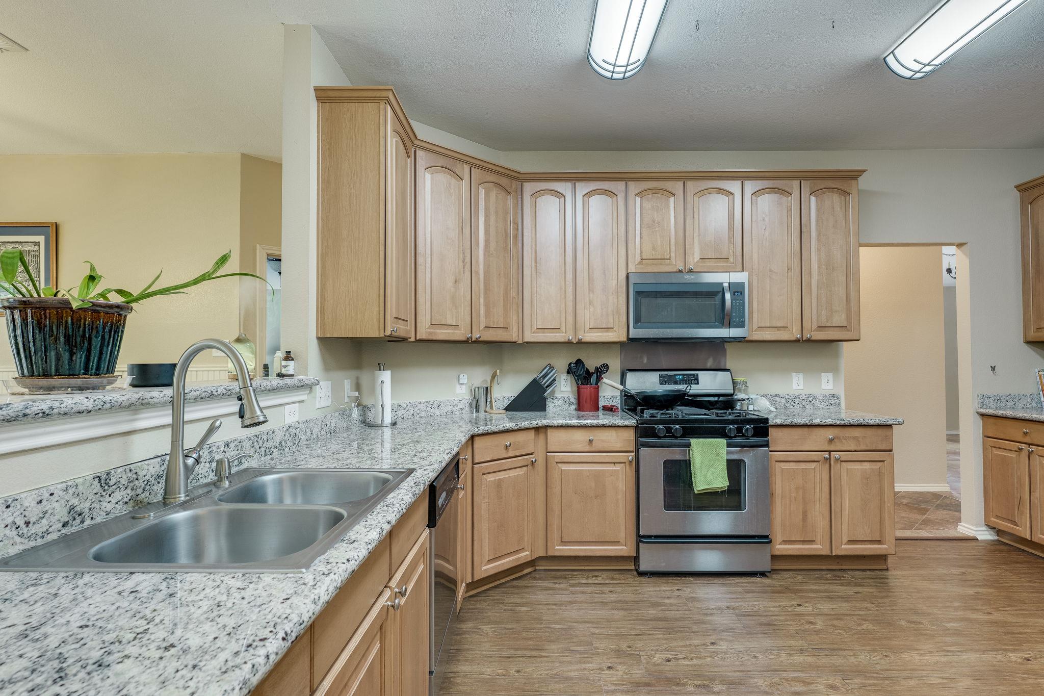 3309 Blue Ridge Dr, Round Rock, TX 78681