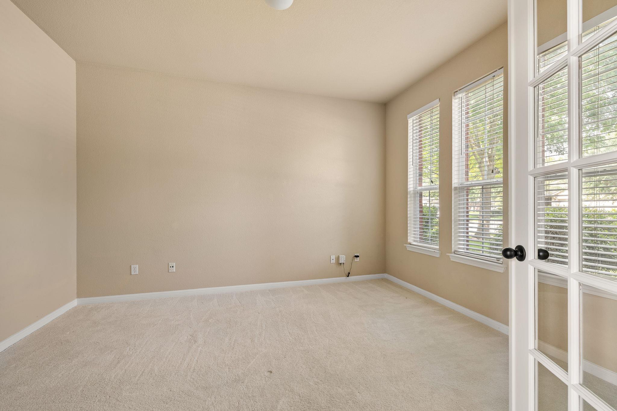 676 Rusk Rd, Round Rock, TX 78665