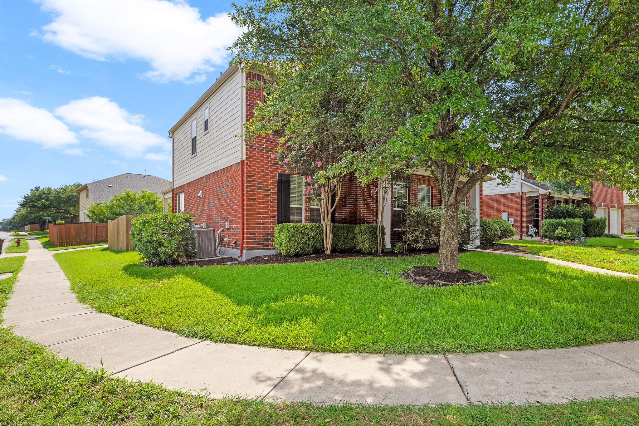 676 Rusk Rd, Round Rock, TX 78665