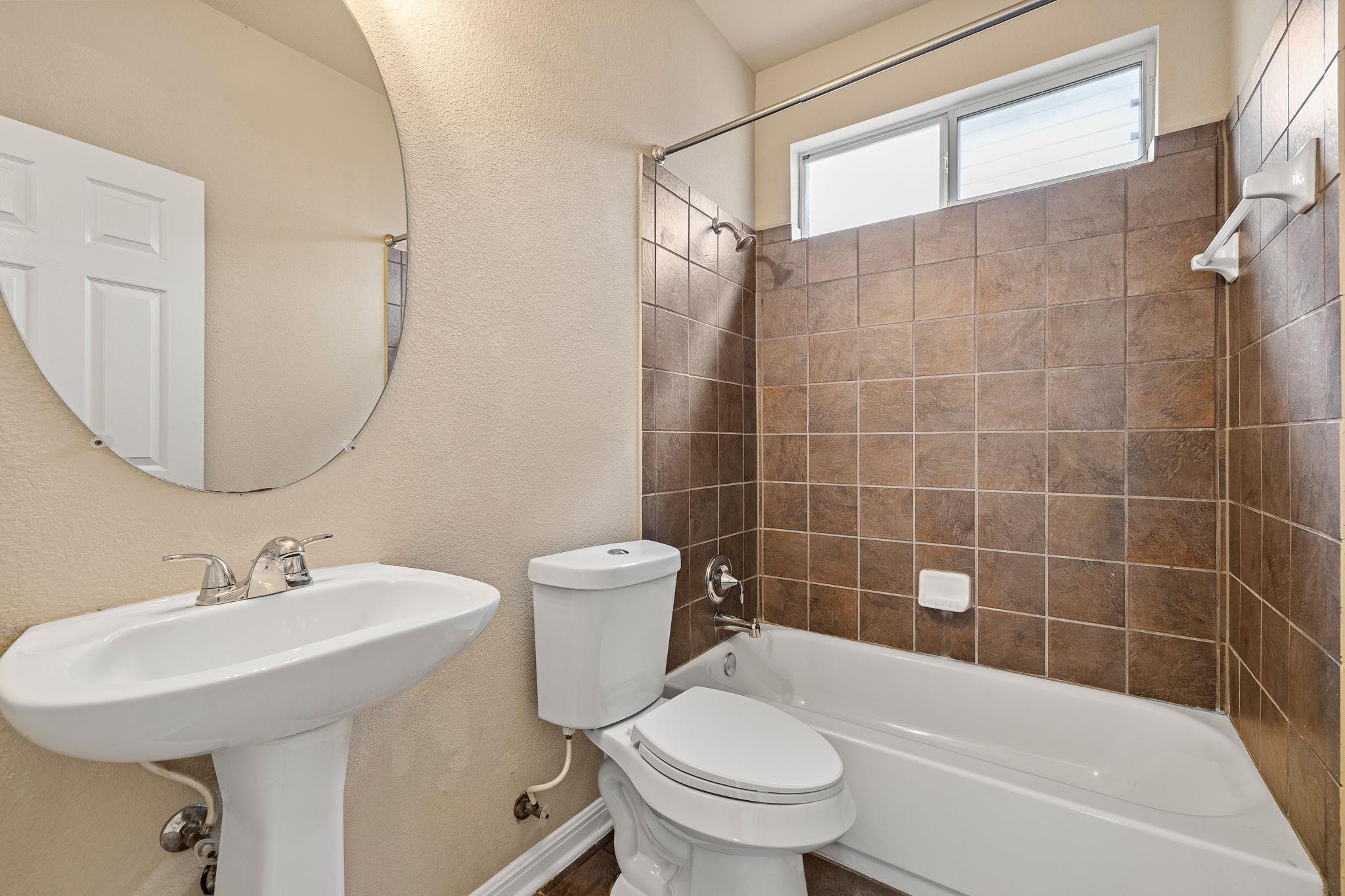 676 Rusk Rd, Round Rock, TX 78665