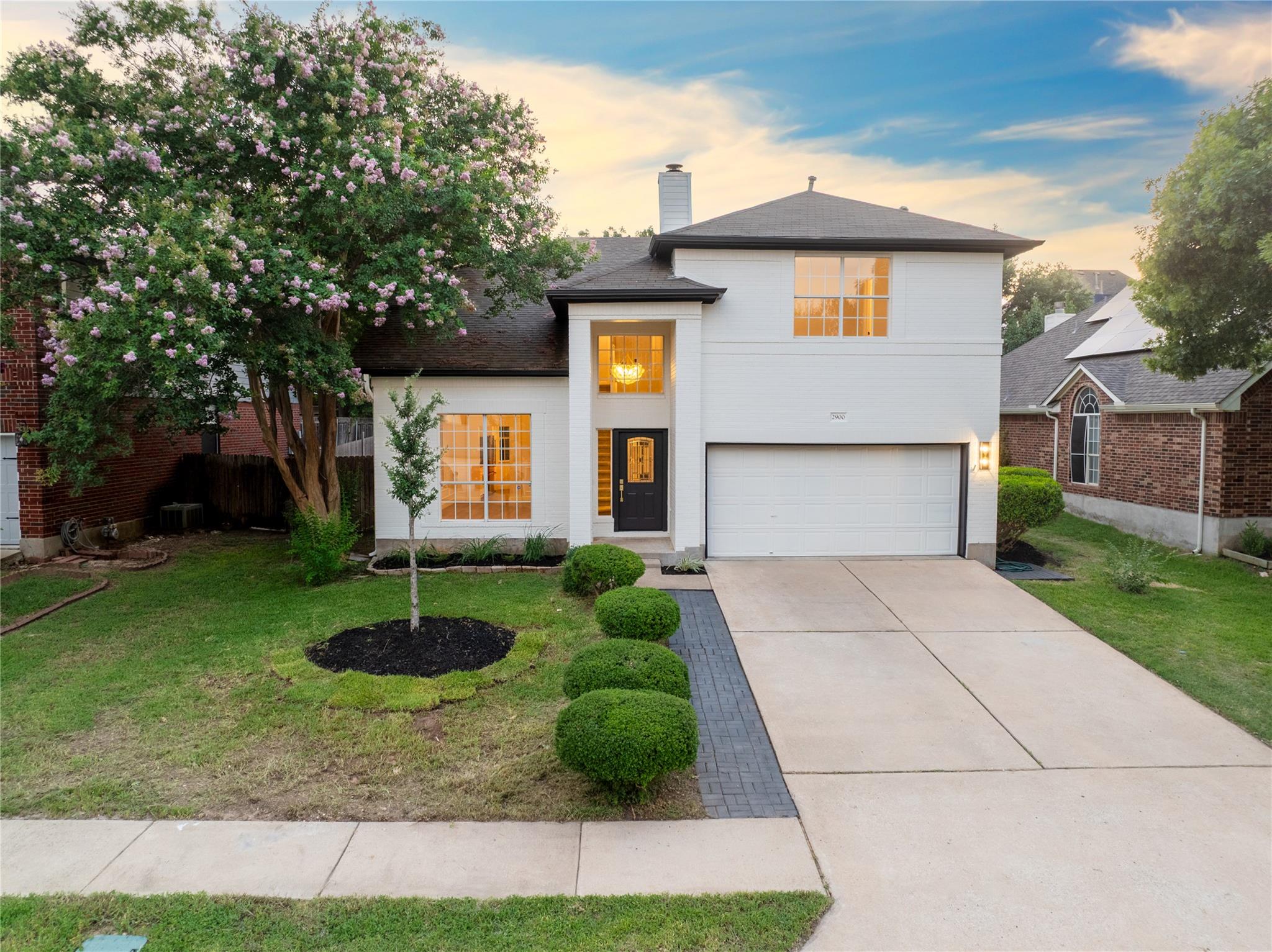 2900 Phoenix Way, Round Rock, TX 78665