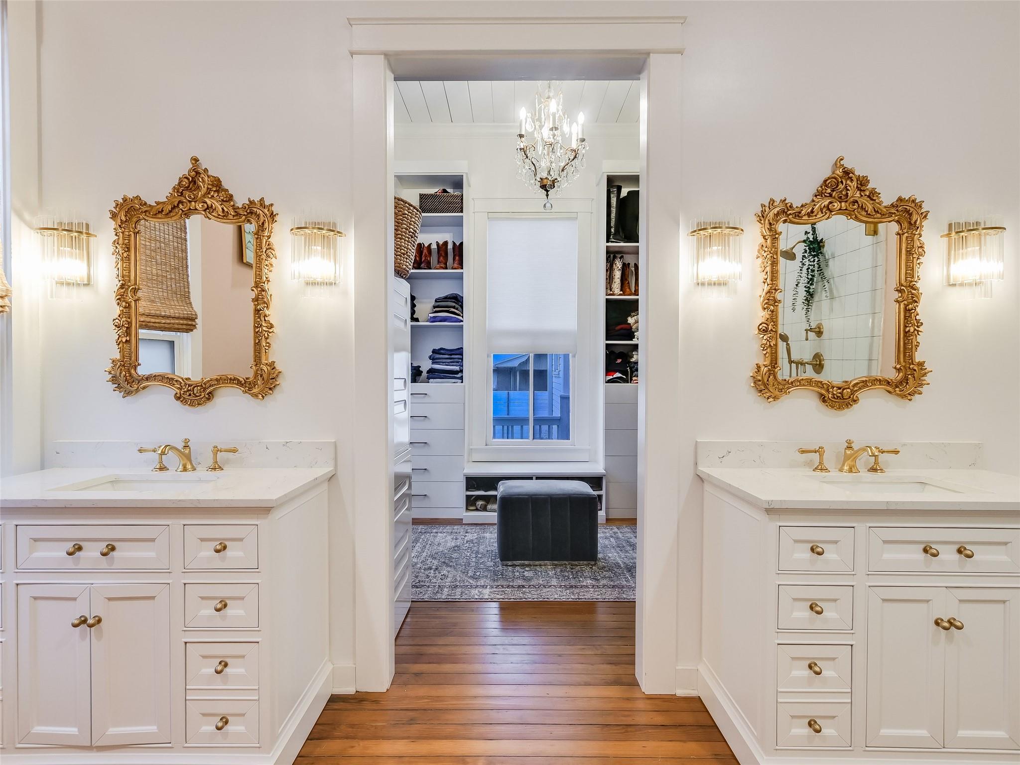 107 NE 4th St, Smithville, TX 78957