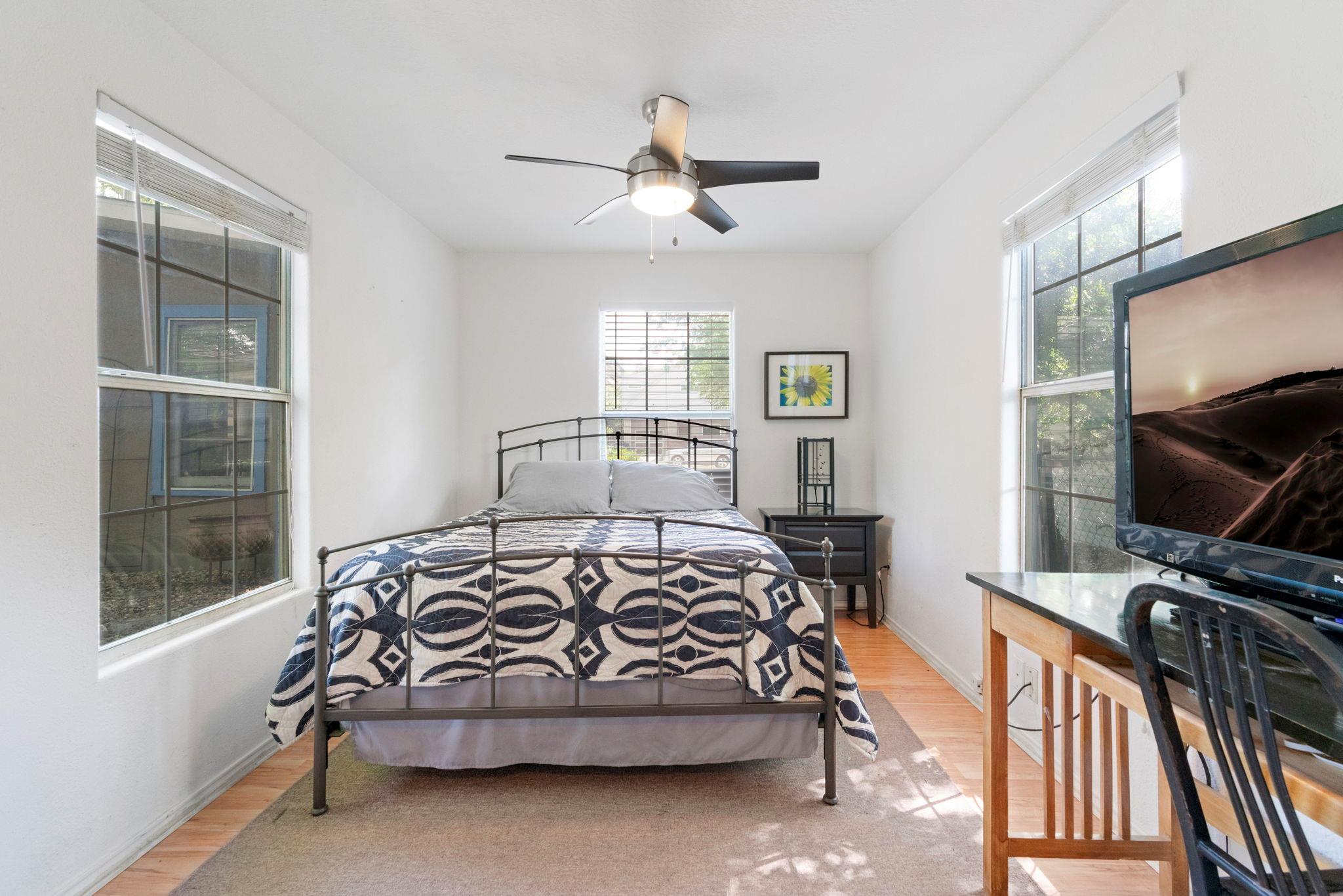 405 El Paso St, Austin, TX 78704