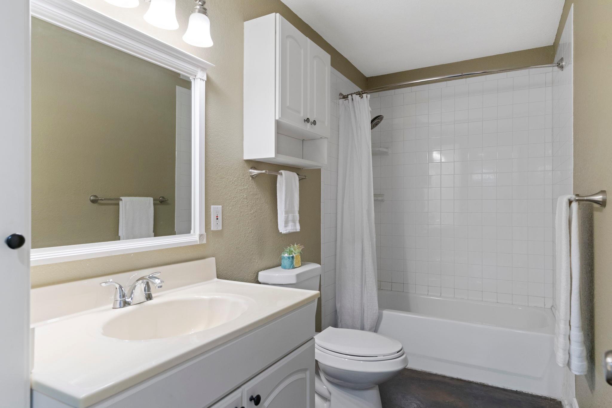 405 El Paso St, Austin, TX 78704