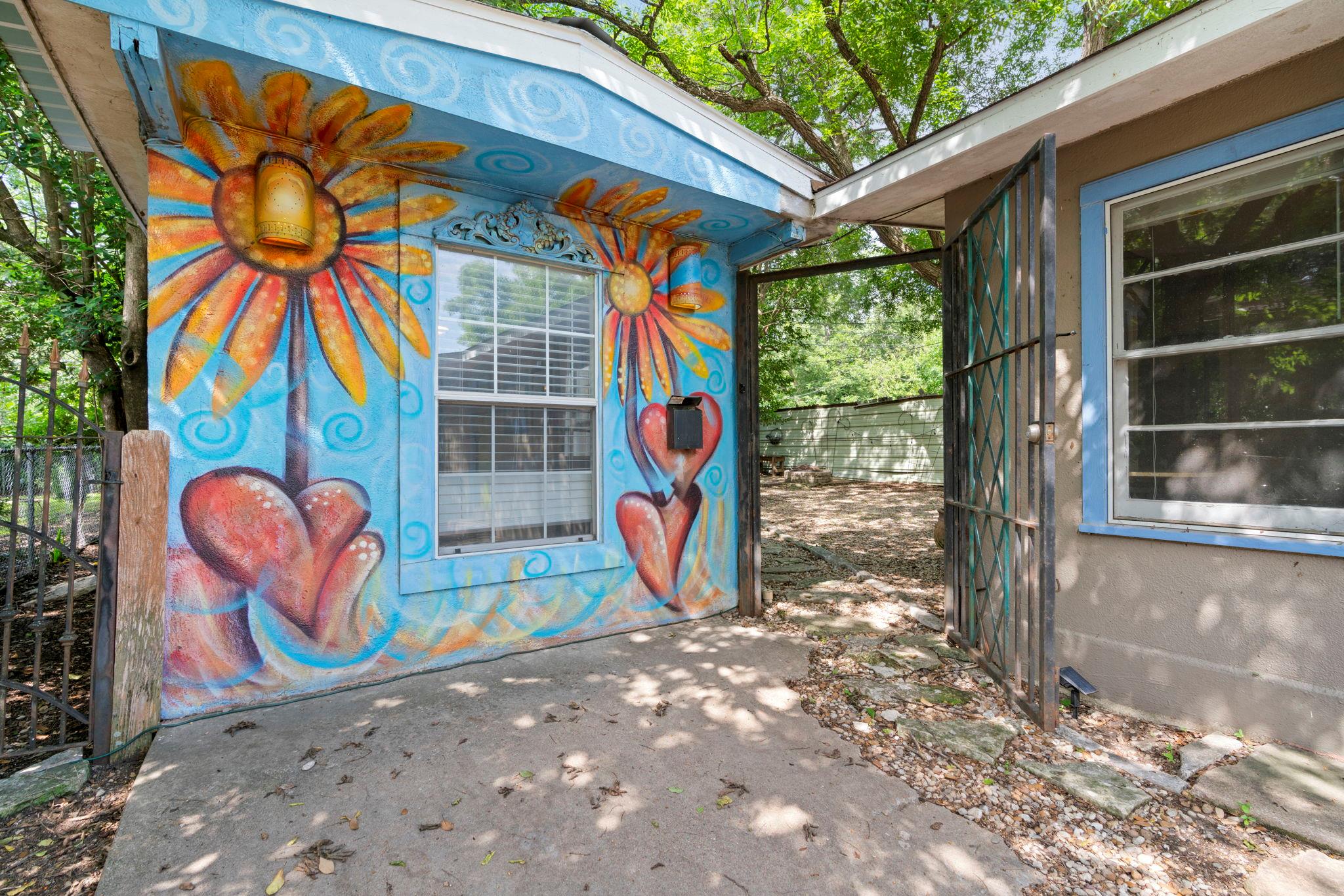 405 El Paso St, Austin, TX 78704
