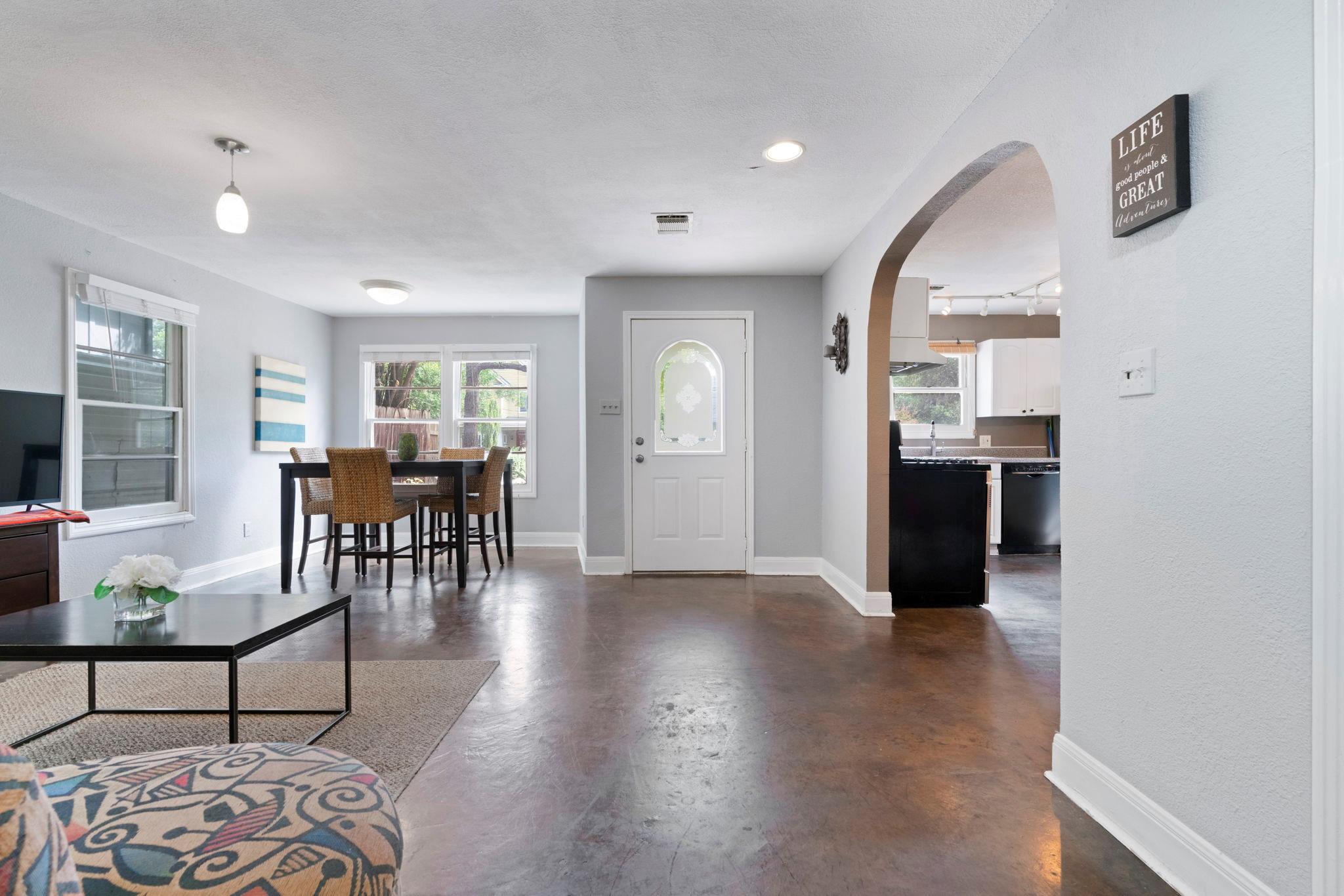 405 El Paso St, Austin, TX 78704