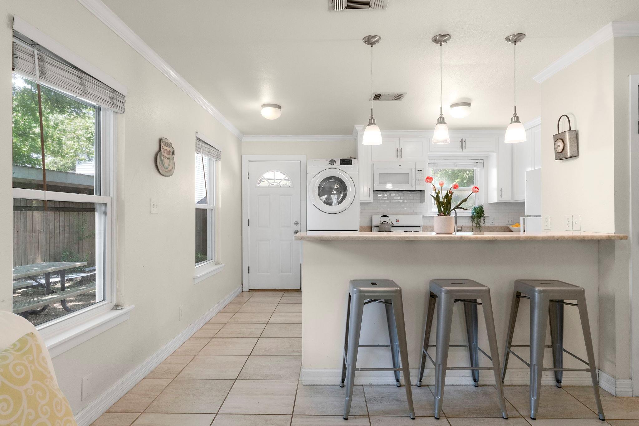 904 Plateau CIR, Austin, TX 78745