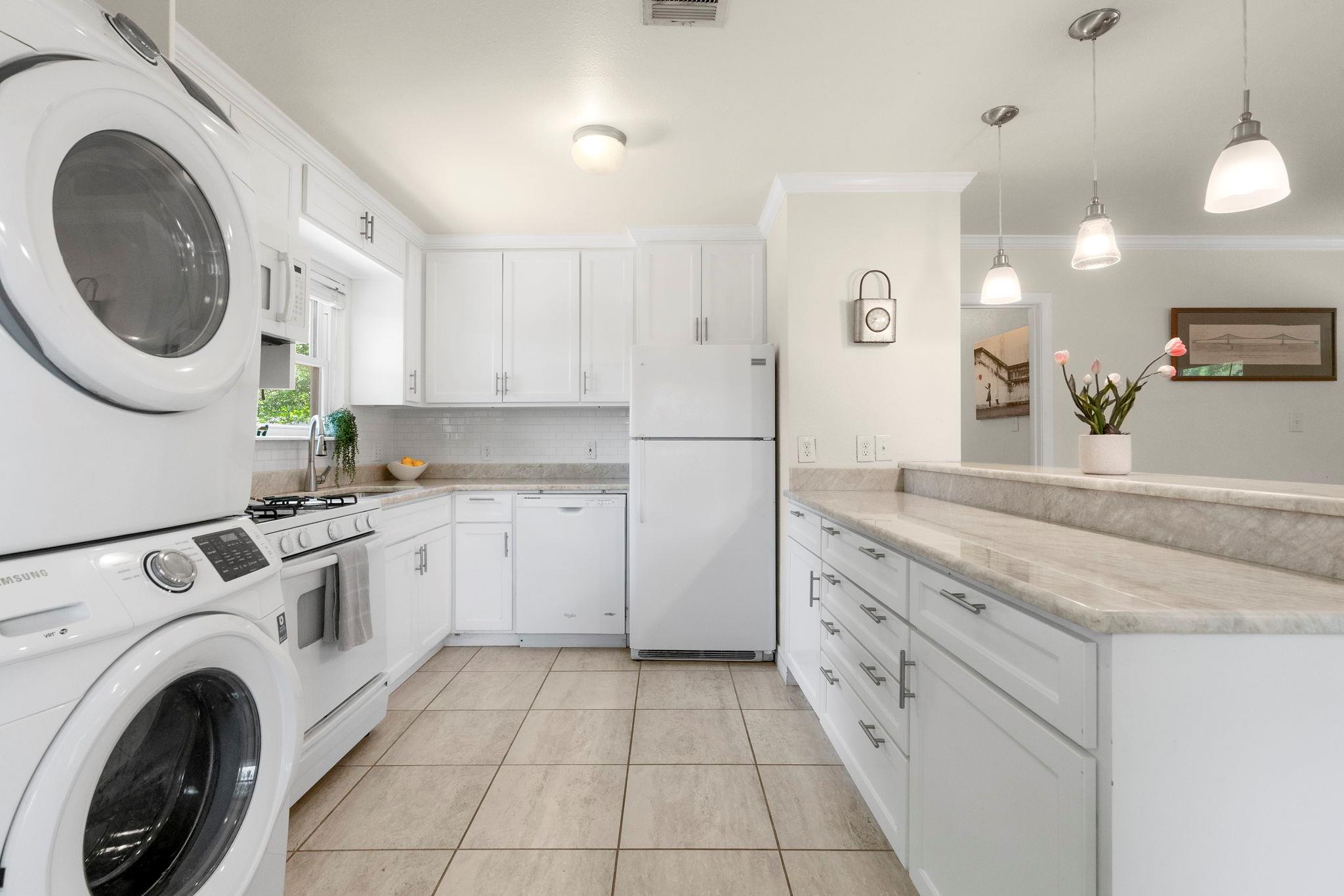 904 Plateau CIR, Austin, TX 78745