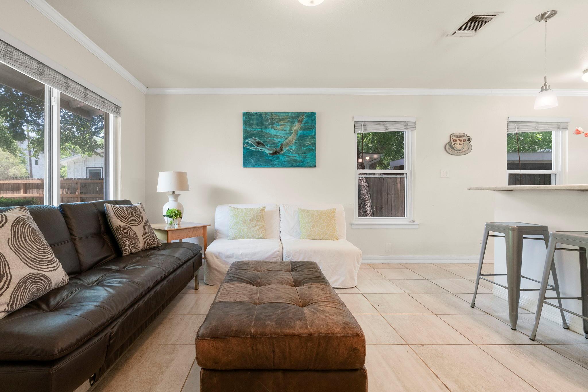 904 Plateau CIR, Austin, TX 78745