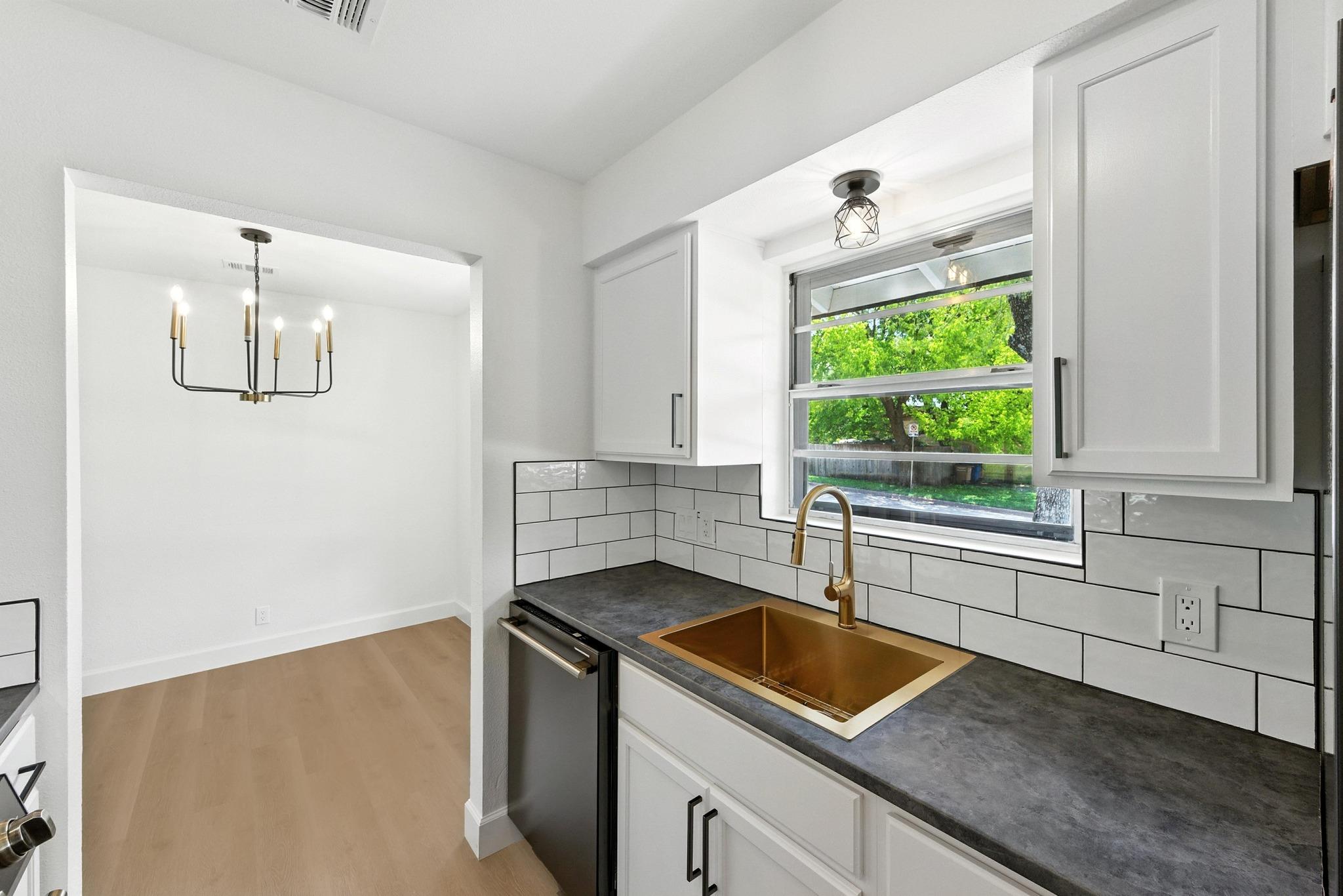 8520 Bradford Dr, Austin, TX 78758
