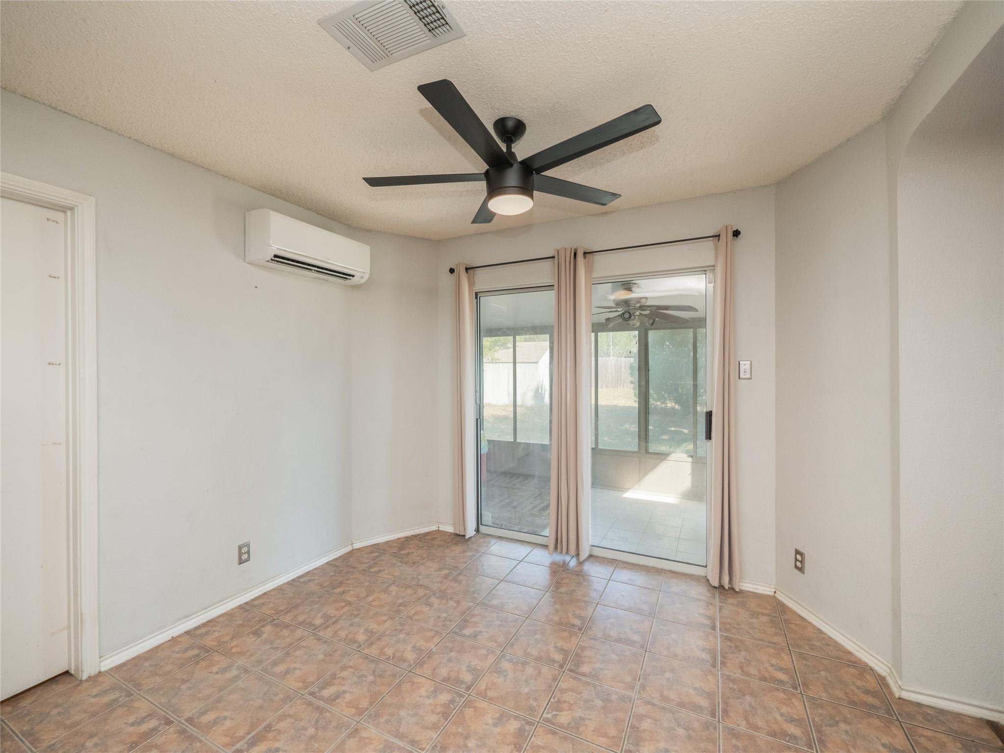 1316 Dexford Dr, Austin, TX 78753