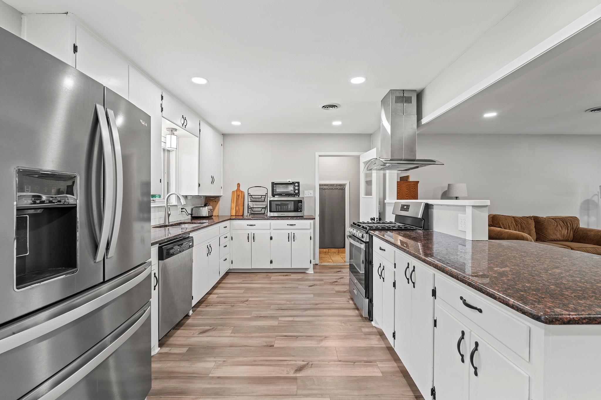 501 San Gabriel St, Rockdale, TX 76567