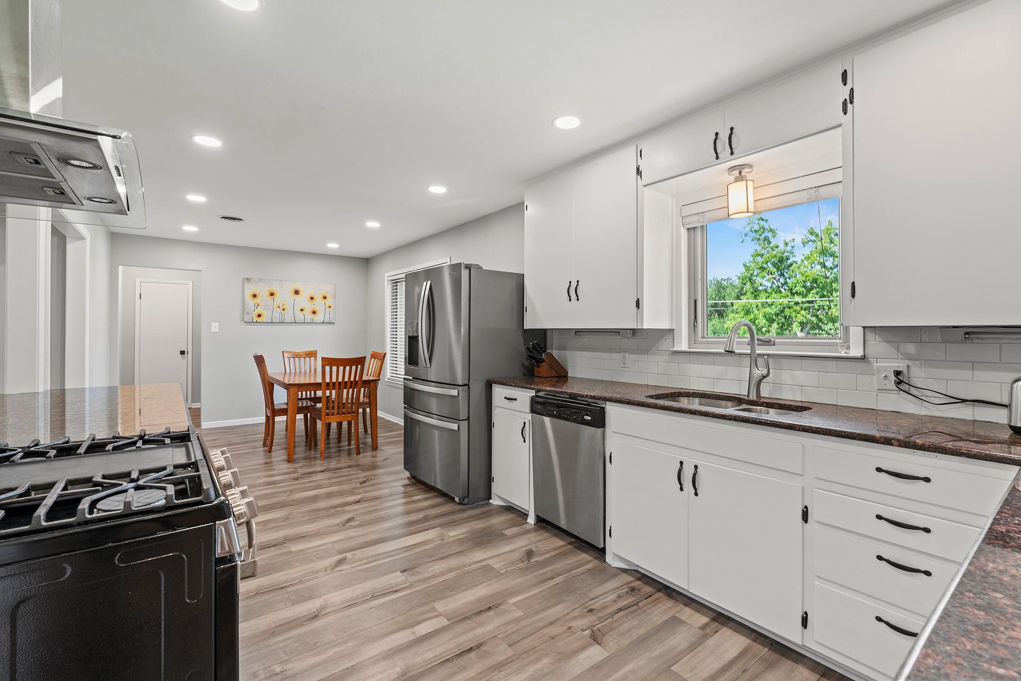 501 San Gabriel St, Rockdale, TX 76567