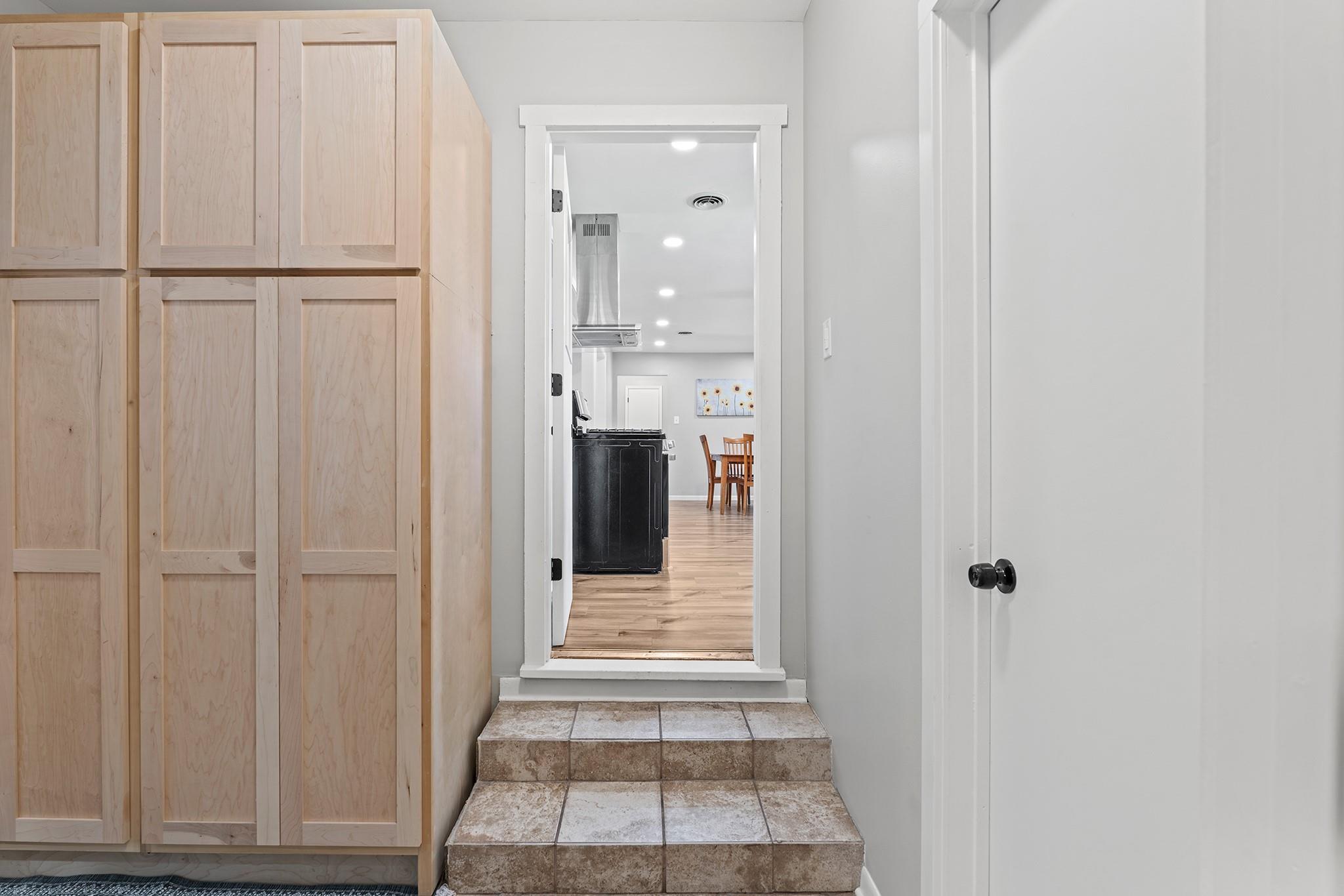 501 San Gabriel St, Rockdale, TX 76567